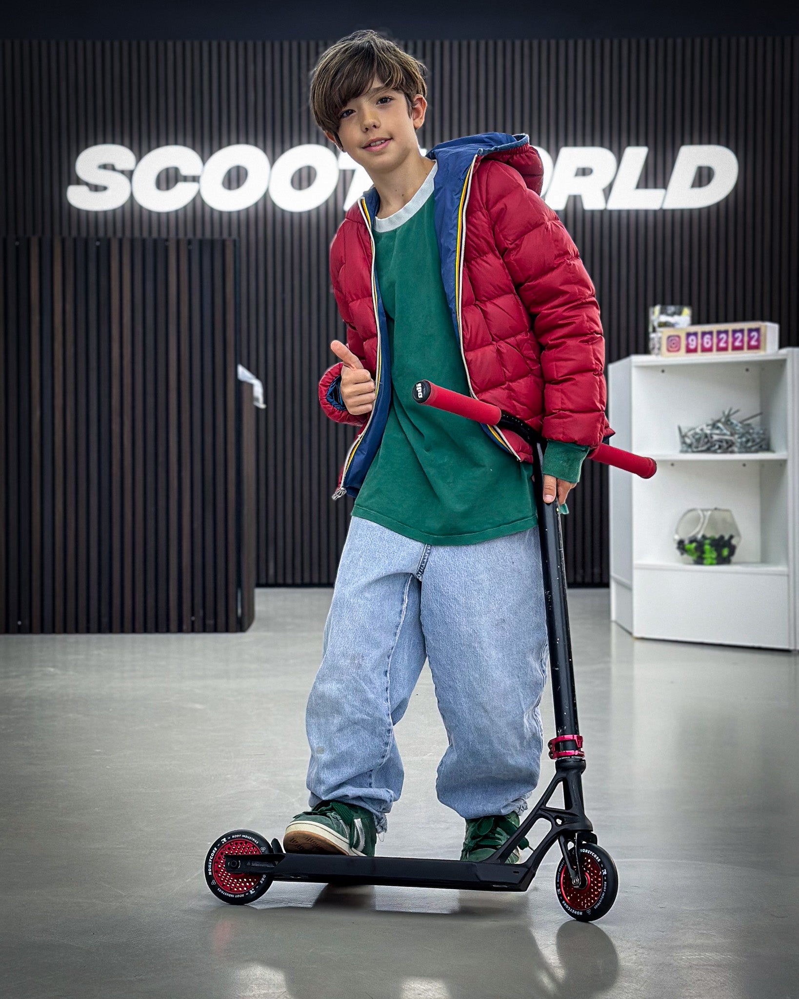 Niestandardowa hulajnoga wyczynową dla dzieci Scootworld