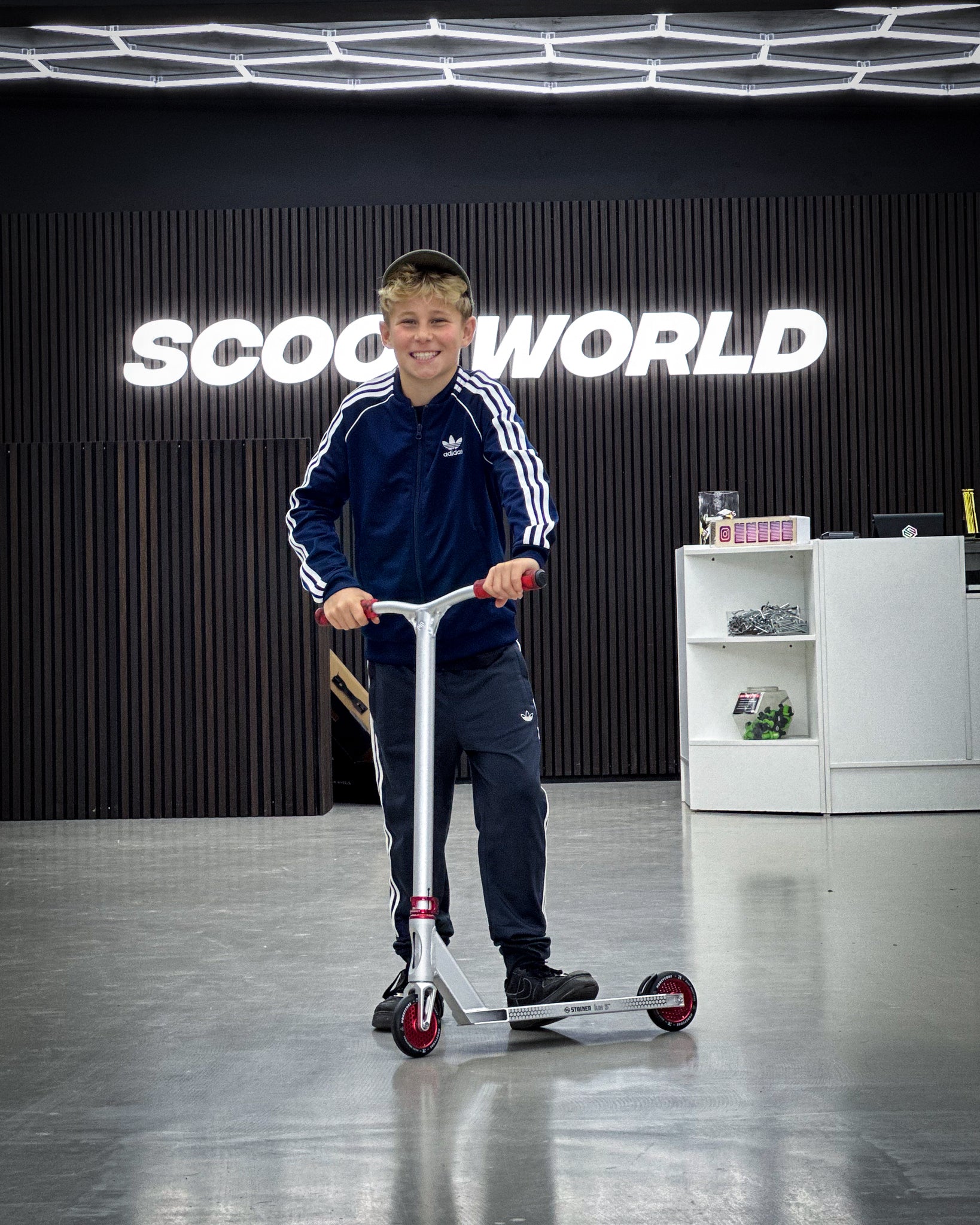 Niestandardowa hulajnoga wyczynową dla dzieci Scootworld