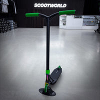 Striker Ethic Black/Green 460 Custom Build - Czarny/Zielony- ScootWorld