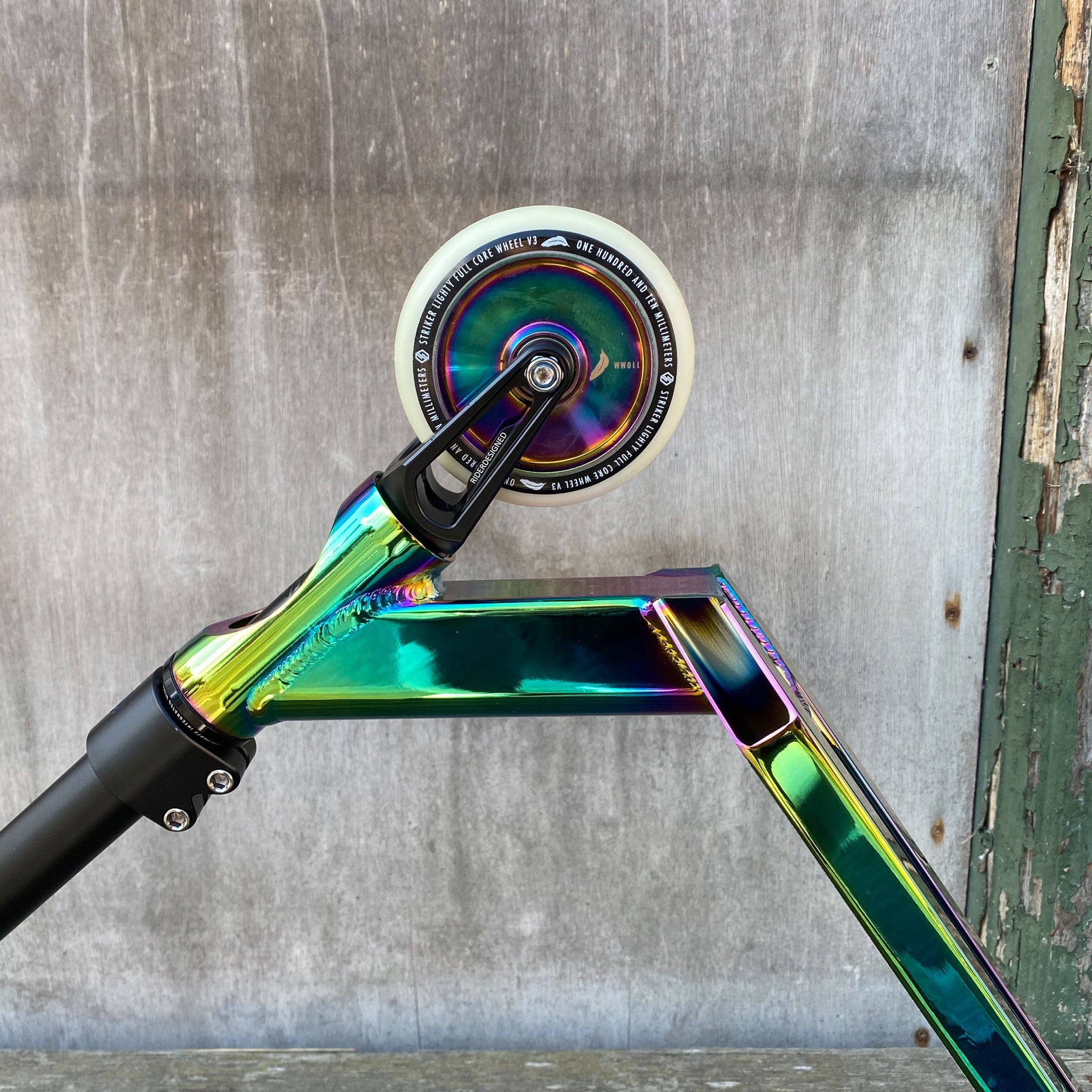 Striker Rainbow Custom Build - Tęczowy- ScootWorld