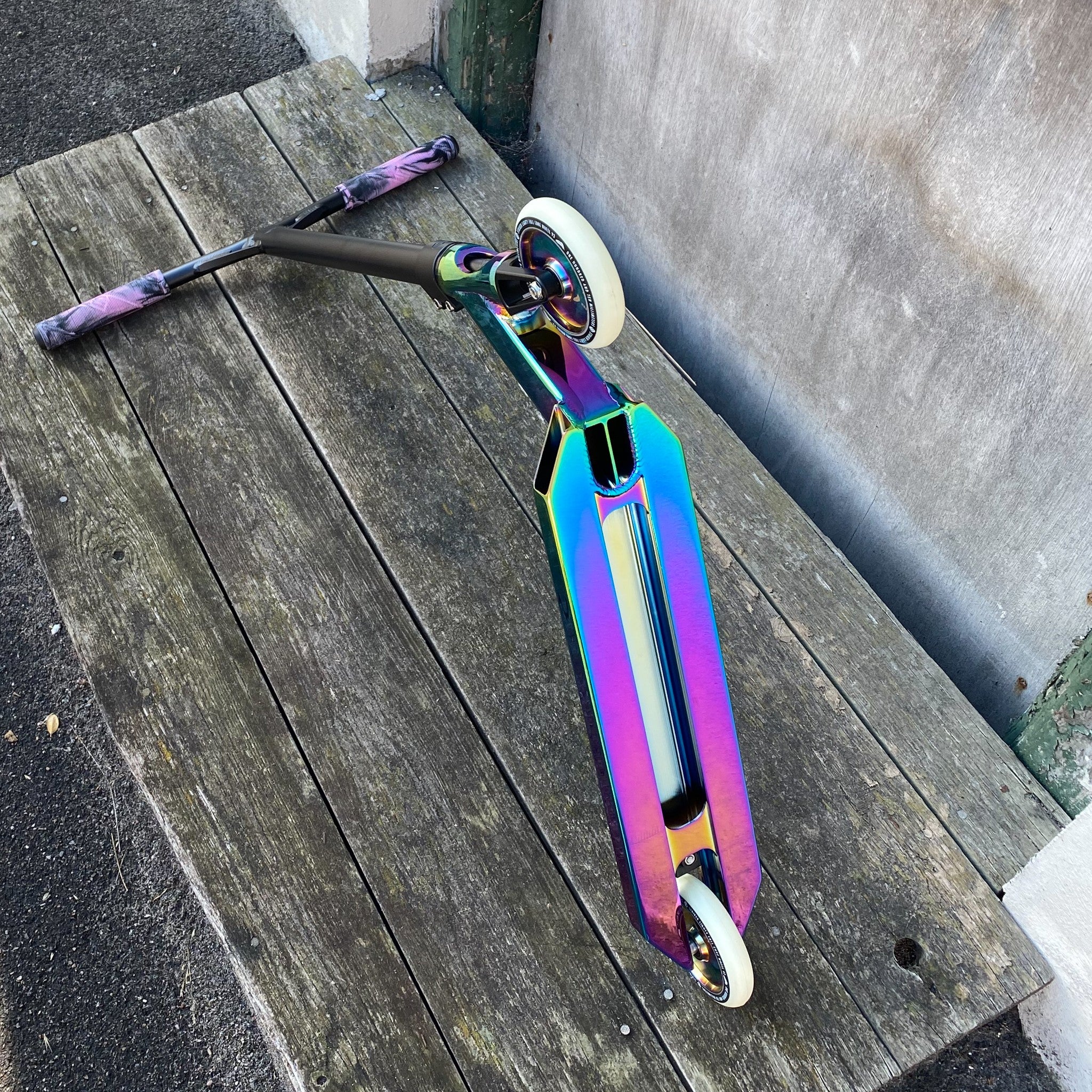 Striker Rainbow Custom Build - Tęczowy- ScootWorld