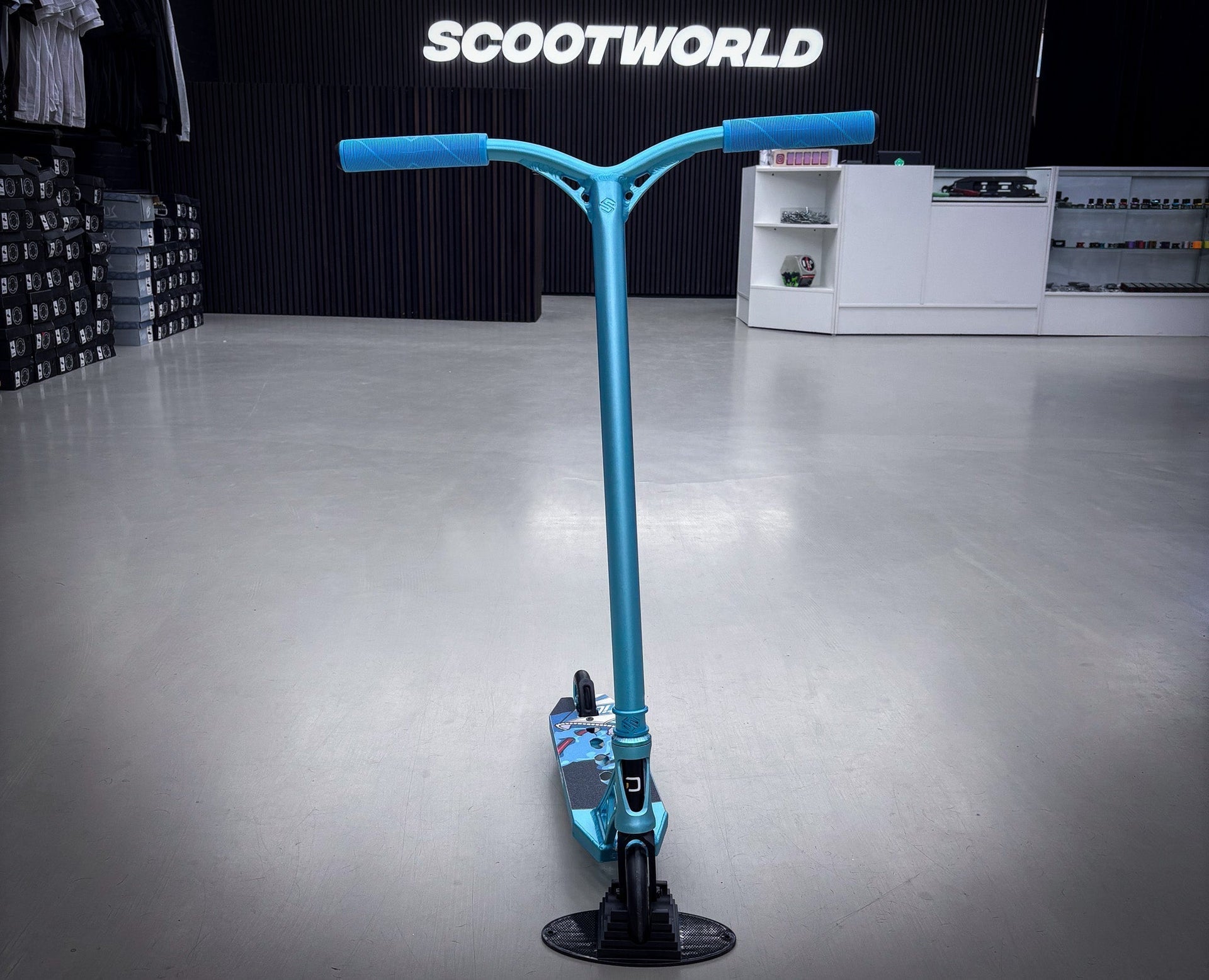 Hulajnoga-Kup hulajnoga w ScootWorld