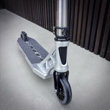 Striker Core Titan Custom Build Hulajnoga Wyczynowa - Black/Rainbow- ScootWorld