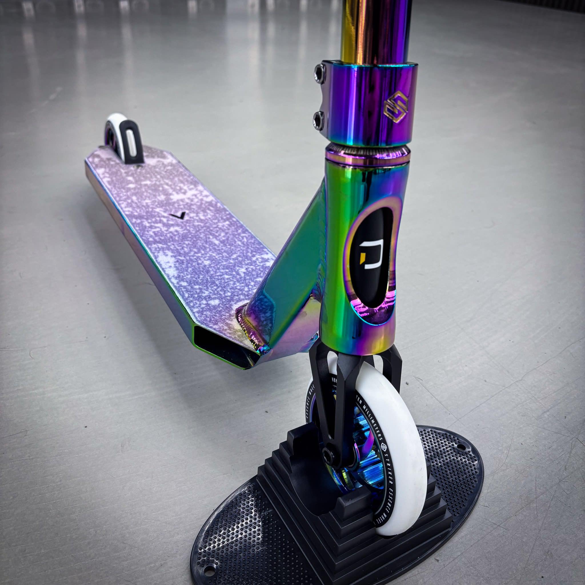 Striker Full Rainbow Custom Build - Rainbow- ScootWorld
