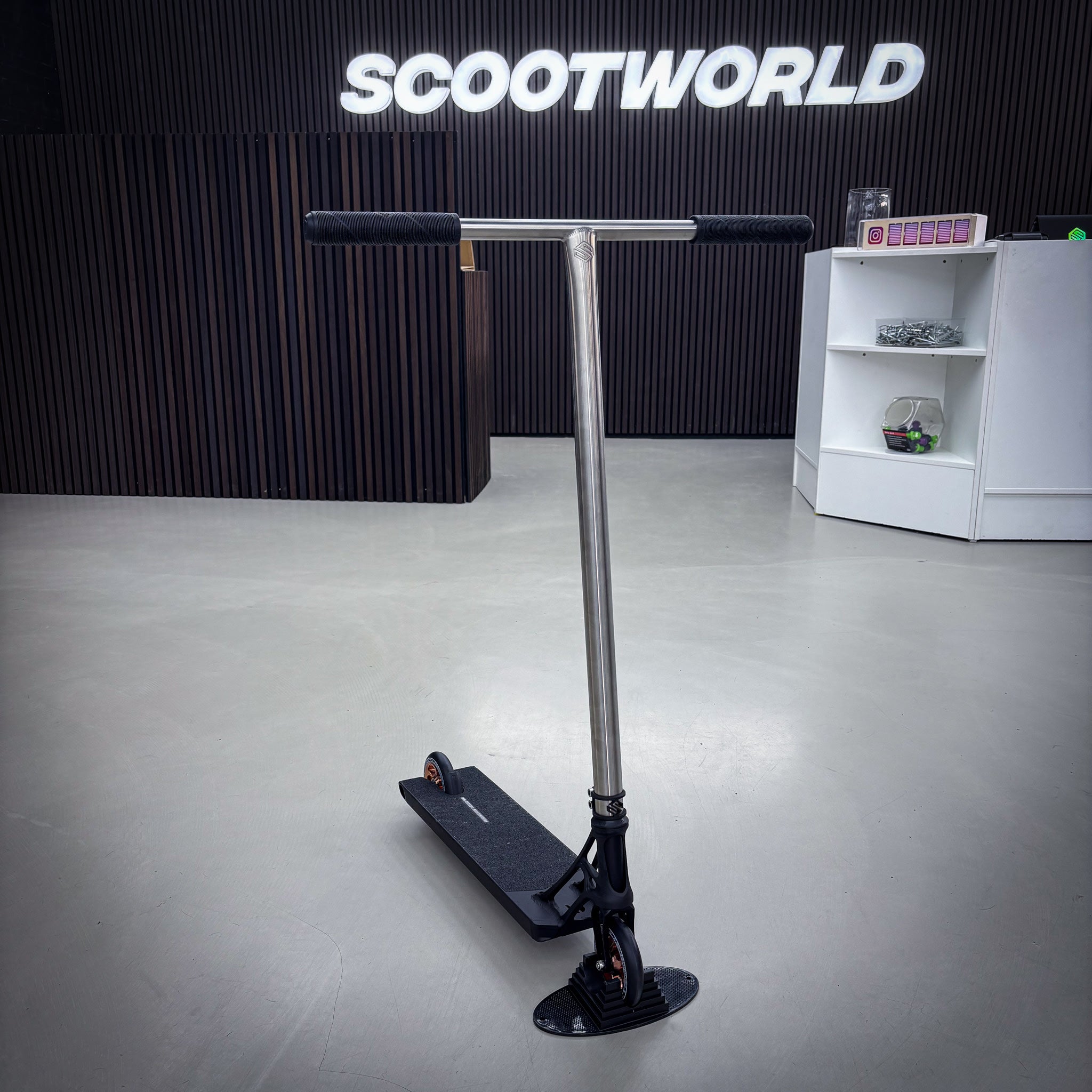 Striker Pandemonium Custom Build - Black/Silver- ScootWorld