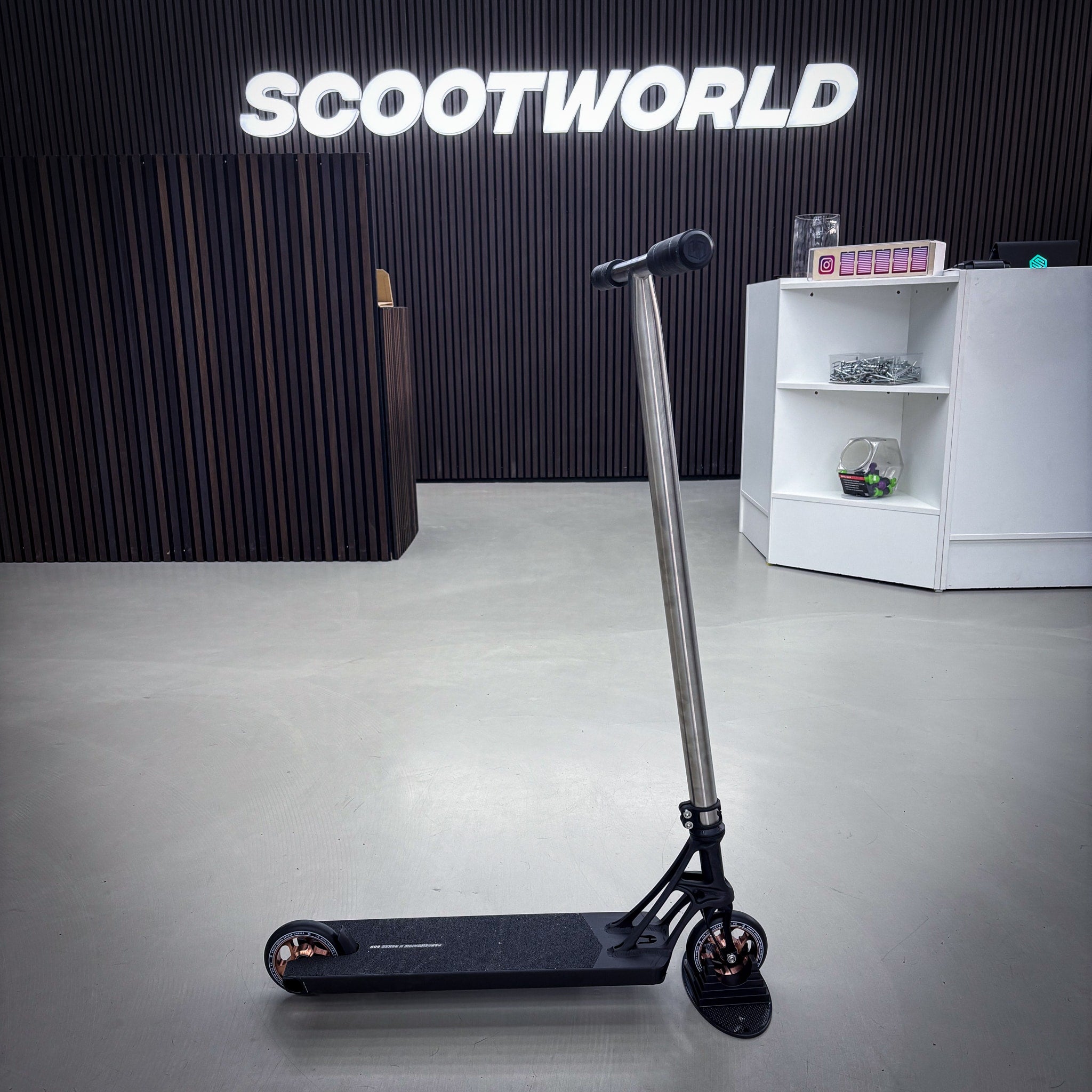 Striker Pandemonium Custom Build - Black/Silver- ScootWorld