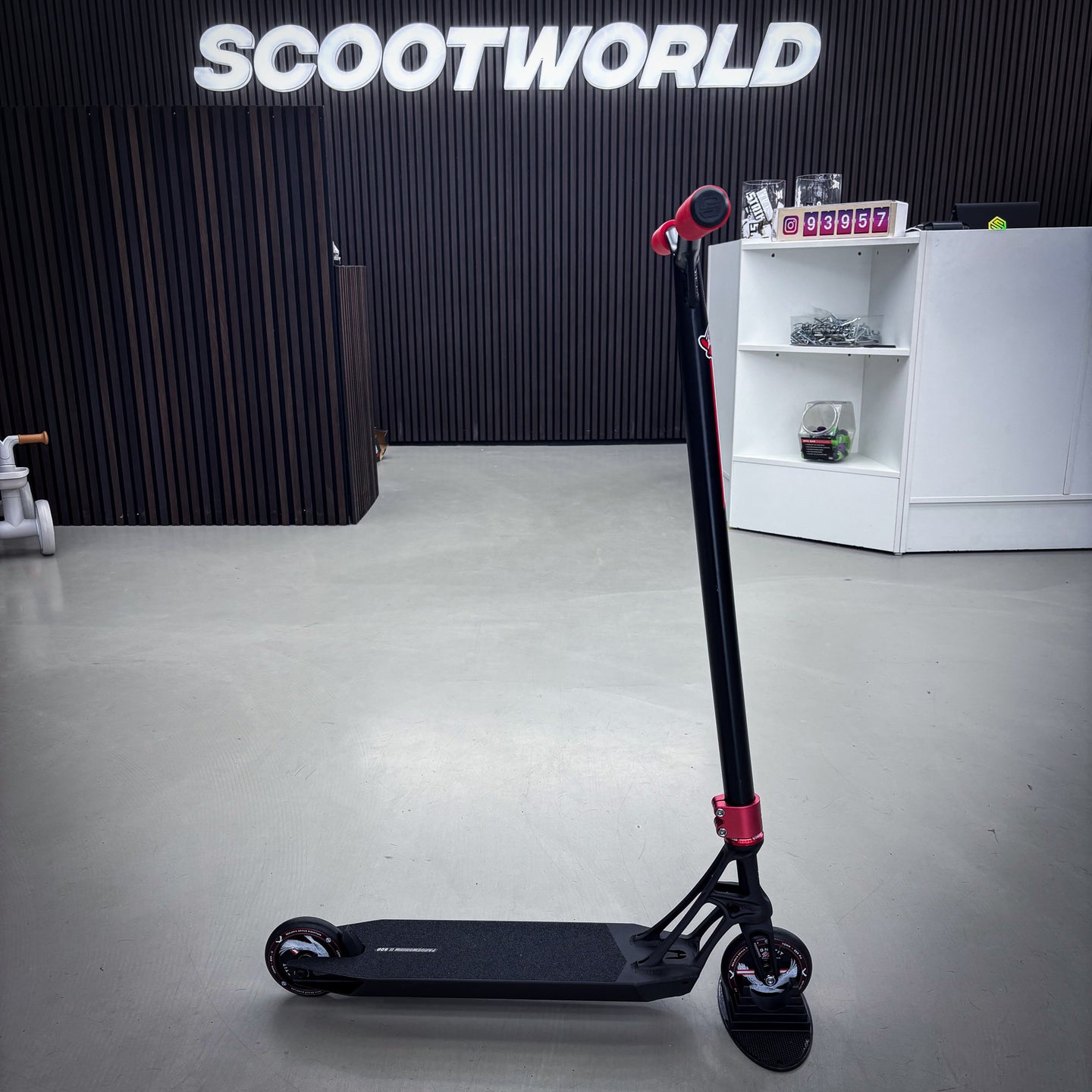 Striker Pandemonium Red/Black Custom Build - Black/Red- ScootWorld