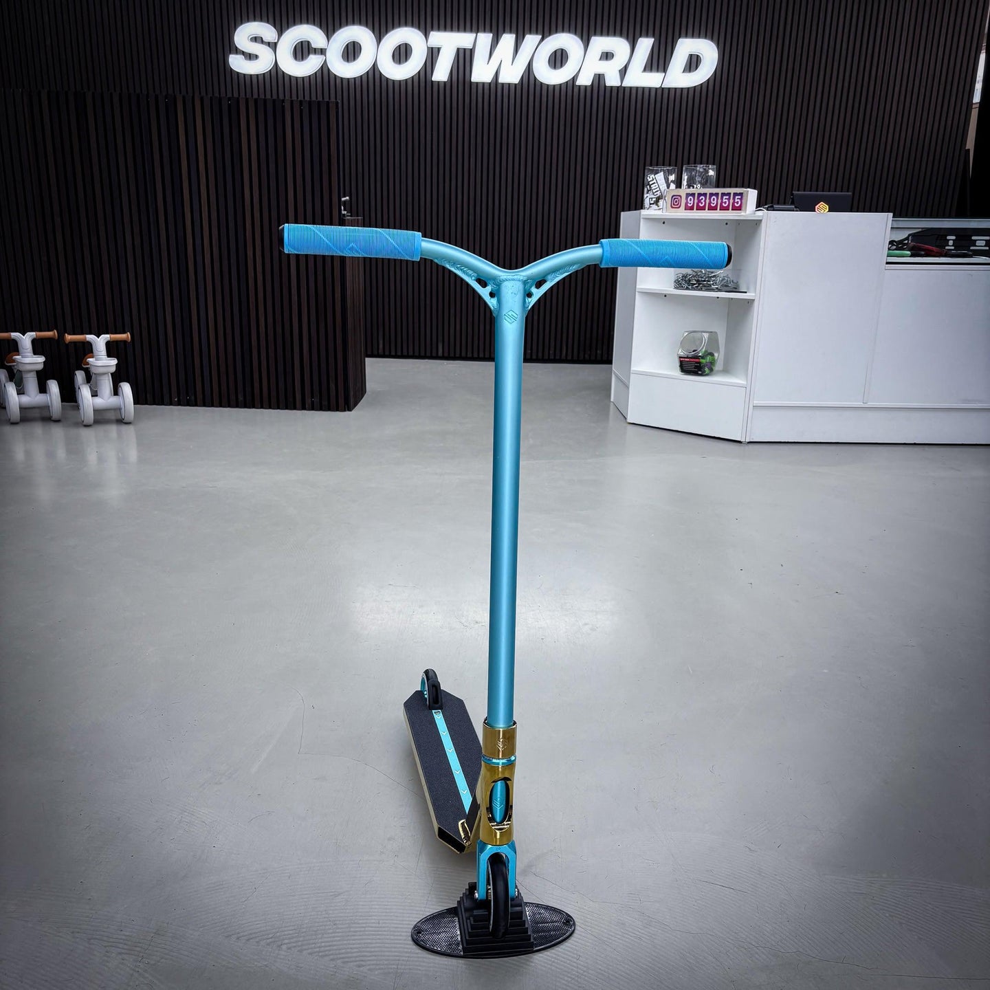 Striker Blue/Gold Custom Build - Blue/Gold- ScootWorld