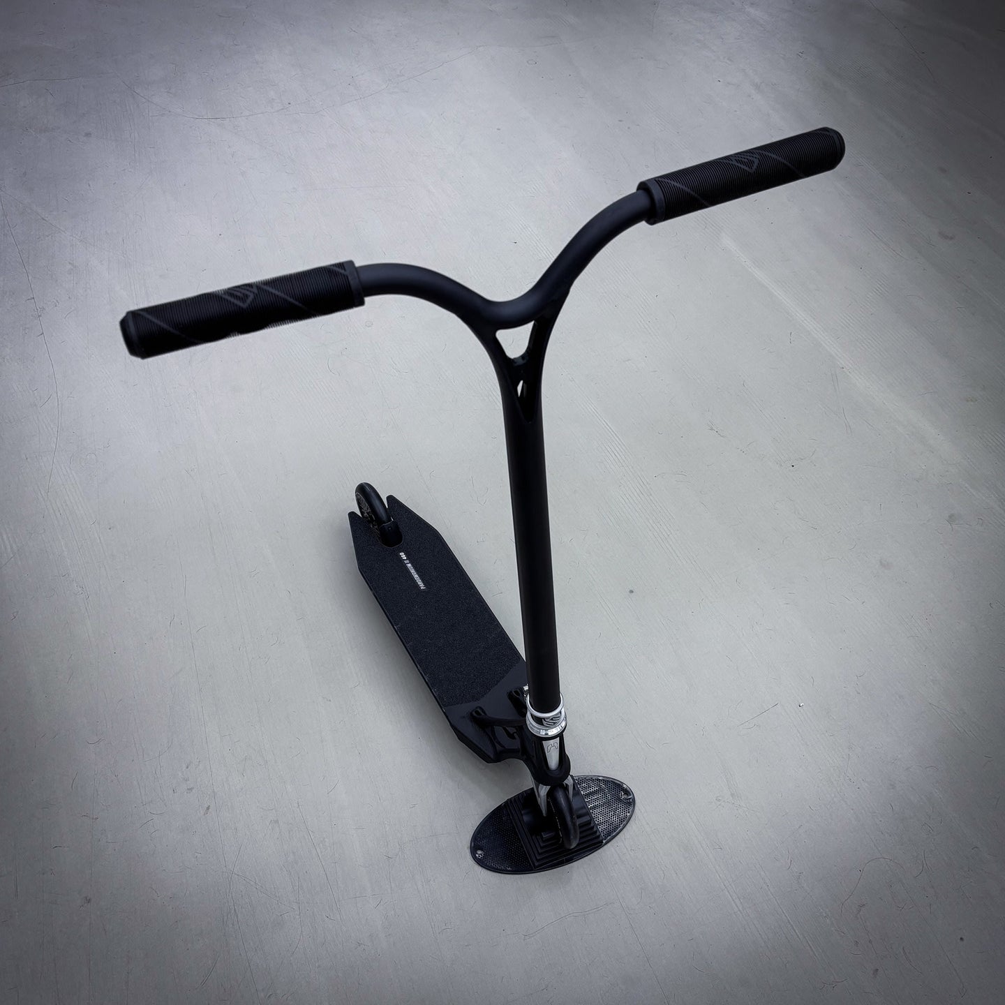 Ethic Lightweight Black Custom Build - Black- ScootWorld
