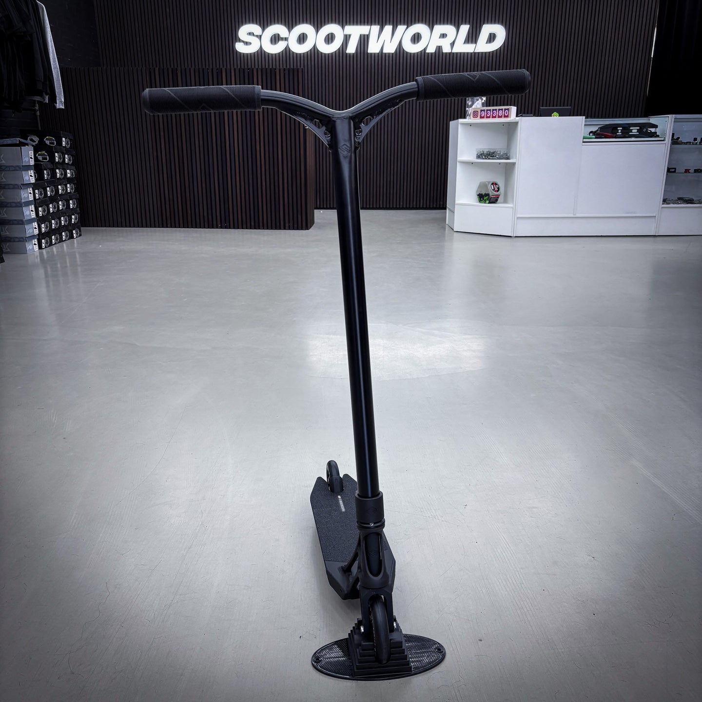 Striker Full Black Custom Build - Black- ScootWorld