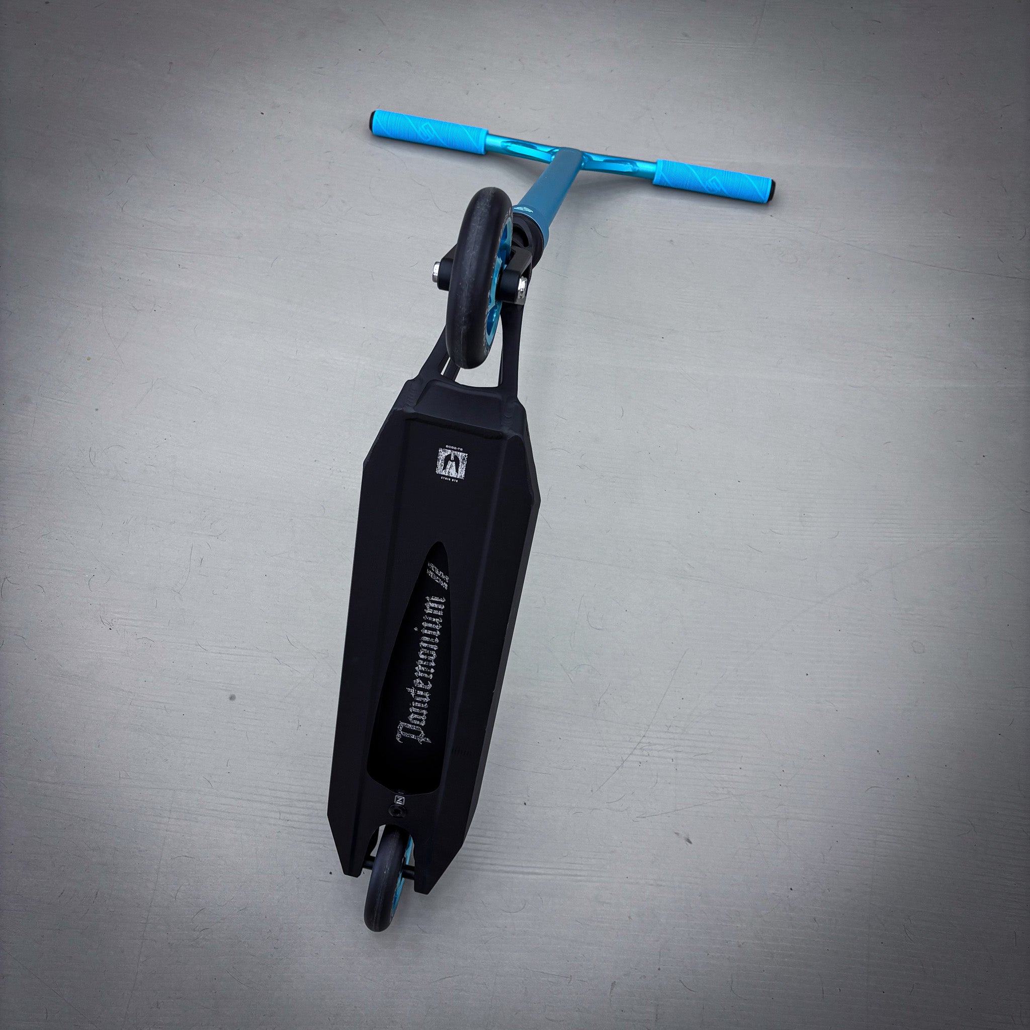 Striker Pande Teal/Black Custom Build - Teal/Black- ScootWorld