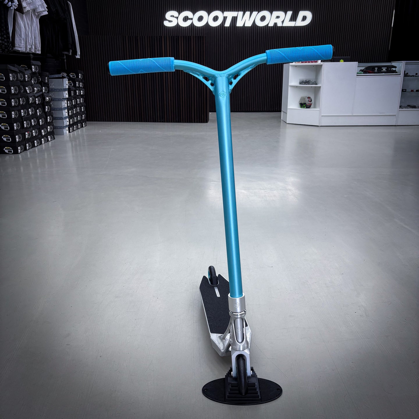 Striker Pande Teal/Silver Custom Build - Teal/Silver- ScootWorld