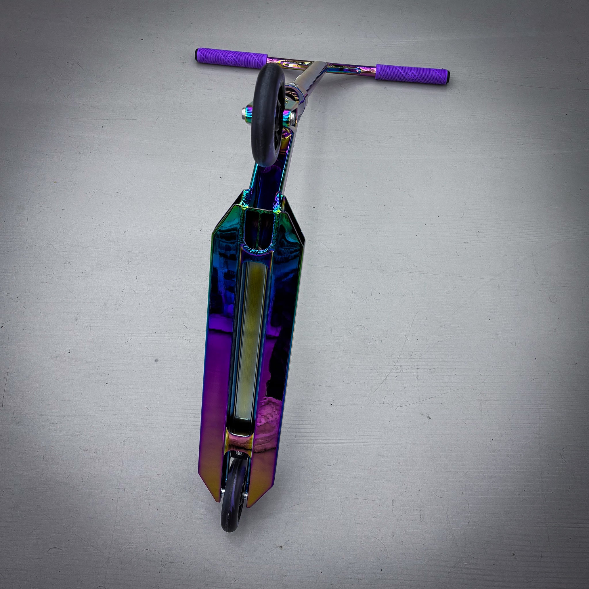 Striker Full Rainbow Custom Build - Rainbow- ScootWorld