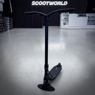Striker Pande Black 460 Custom Build - Czarny- ScootWorld