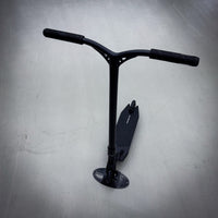 Striker Pande Black 460 Custom Build - Czarny- ScootWorld