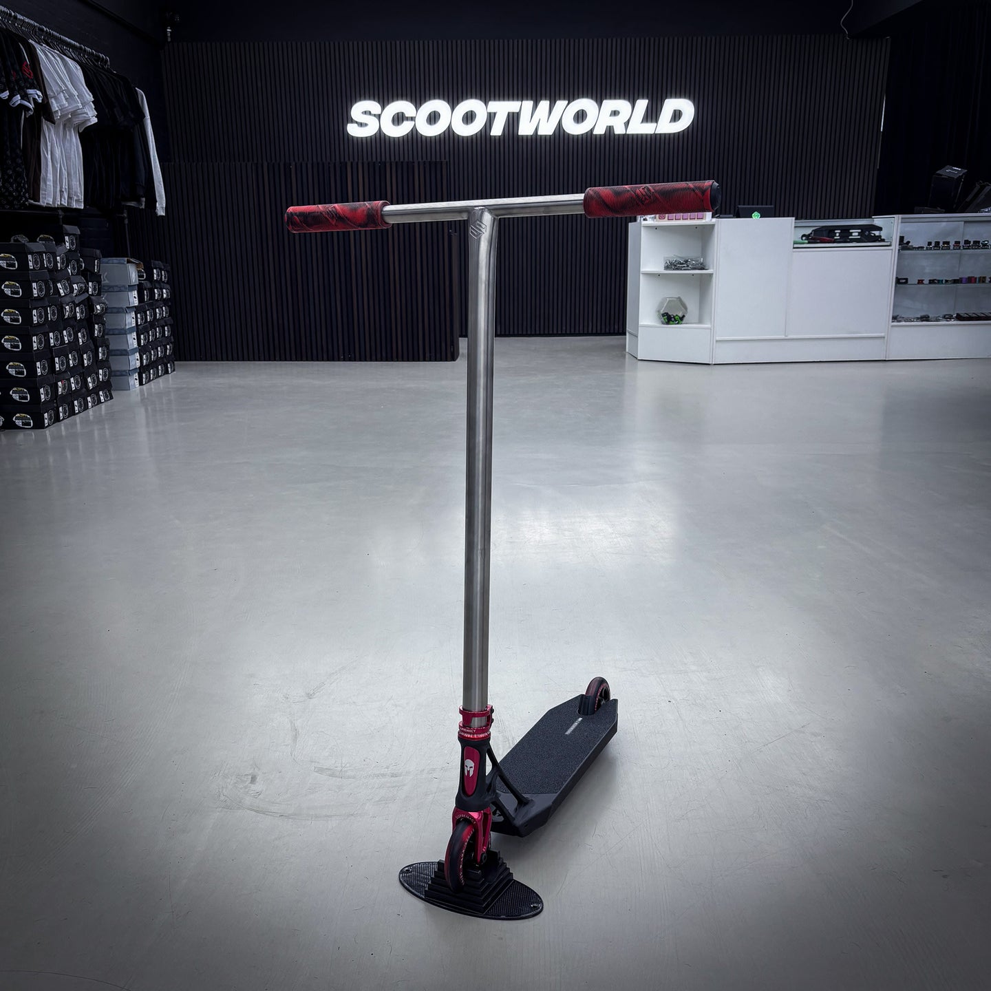 Striker Titan Pande Red Custom Build - Black/Red/Silver- ScootWorld