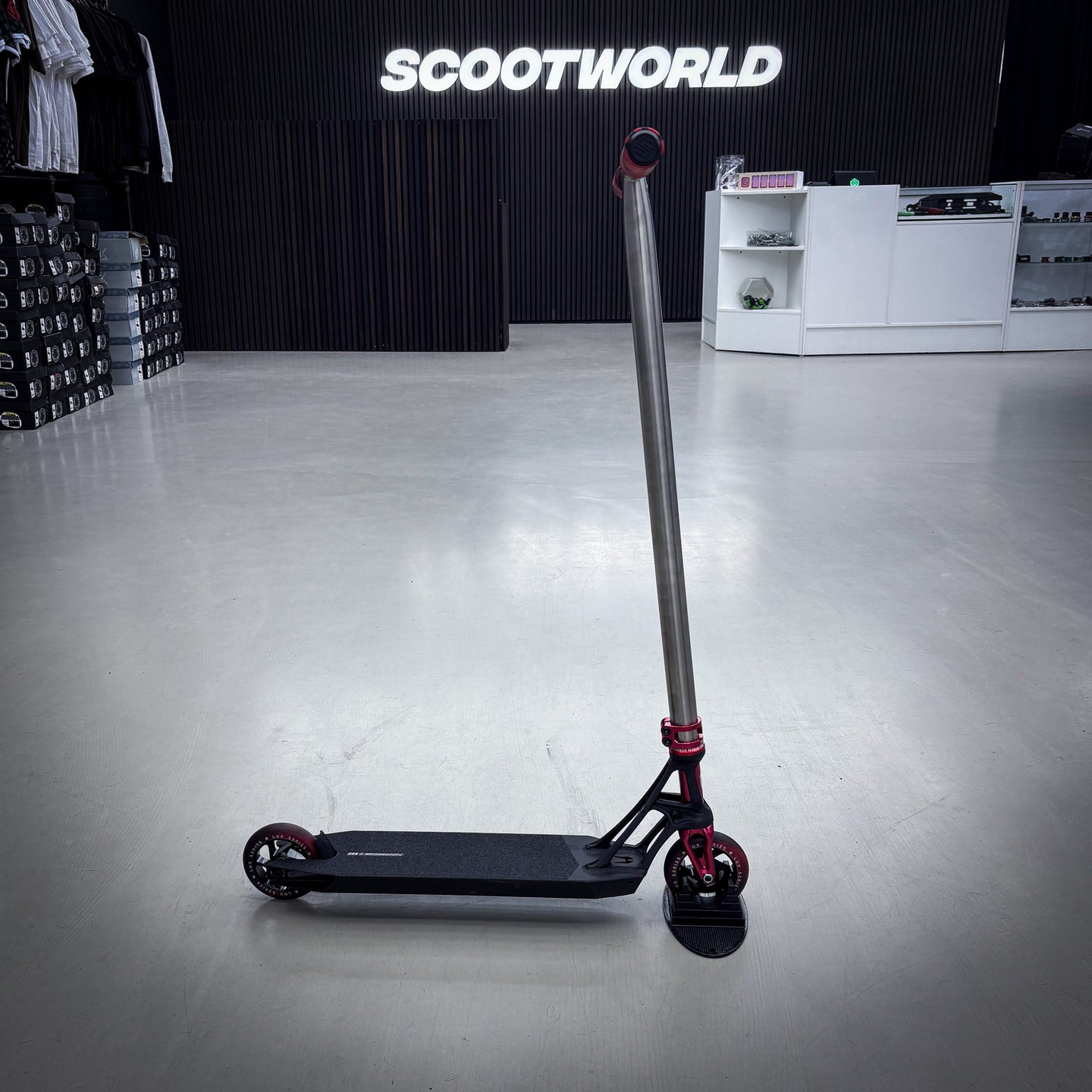 Striker Titan Pande Red Custom Build - Black/Red/Silver- ScootWorld