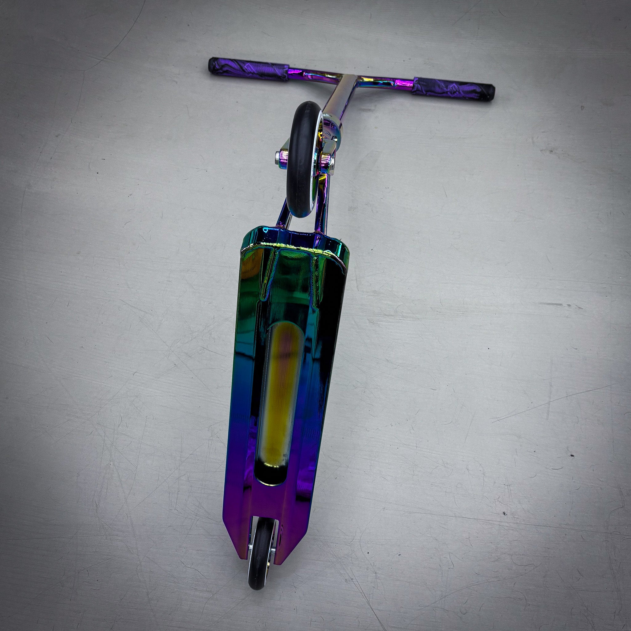 Striker Rainbow Custom Build - Tęczowy- ScootWorld