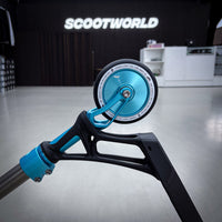 Striker Titan Pande Custom Build - Czarny/turkusowy/srebrny- ScootWorld