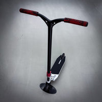 Striker Pande Silver/Black/Red Custom Build - Srebrny/czarny/czerwony- ScootWorld