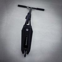 Striker Pande Black Custom Build - Czarny- ScootWorld
