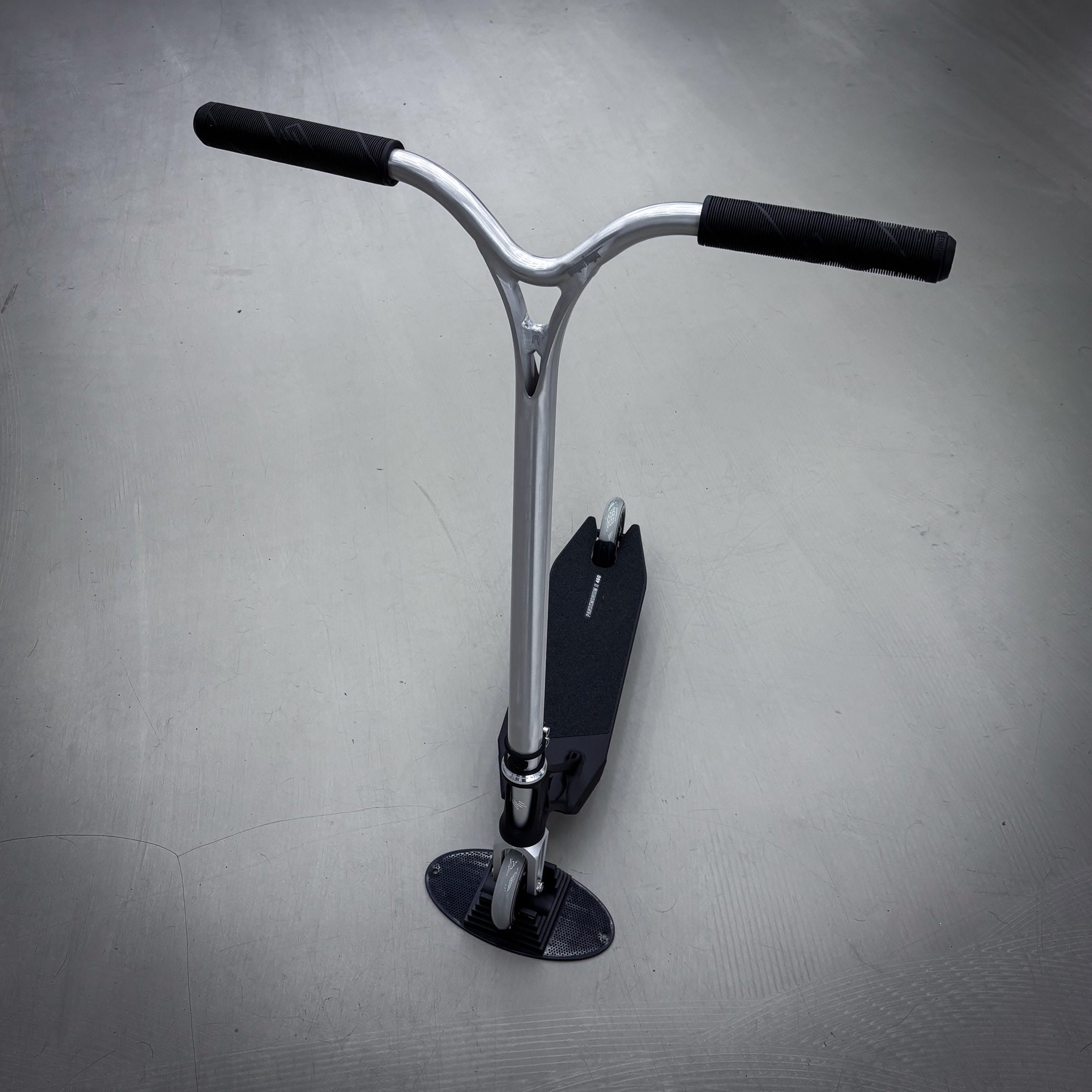 Ethic Pande Wolp Black/Silver Custom Build - Czarny/Srebrny- ScootWorld