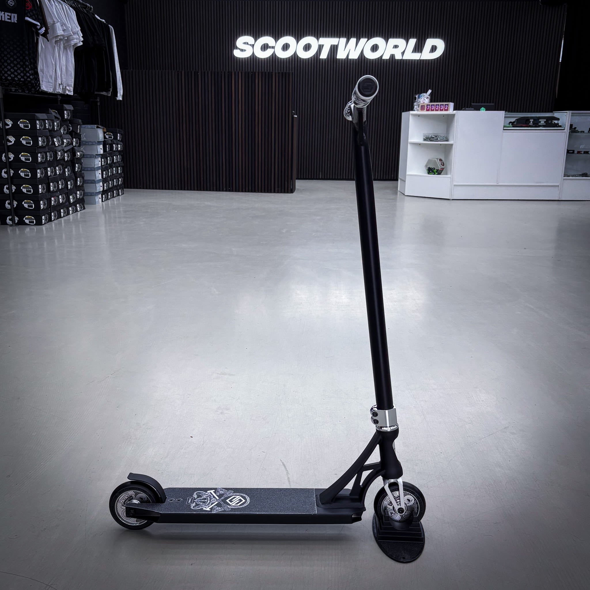 Striker Panda Freestyle Custom Build - Czarny/Srebrny- ScootWorld