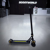 Striker Panda Freestyle Custom Build - Czarny/złoty- ScootWorld
