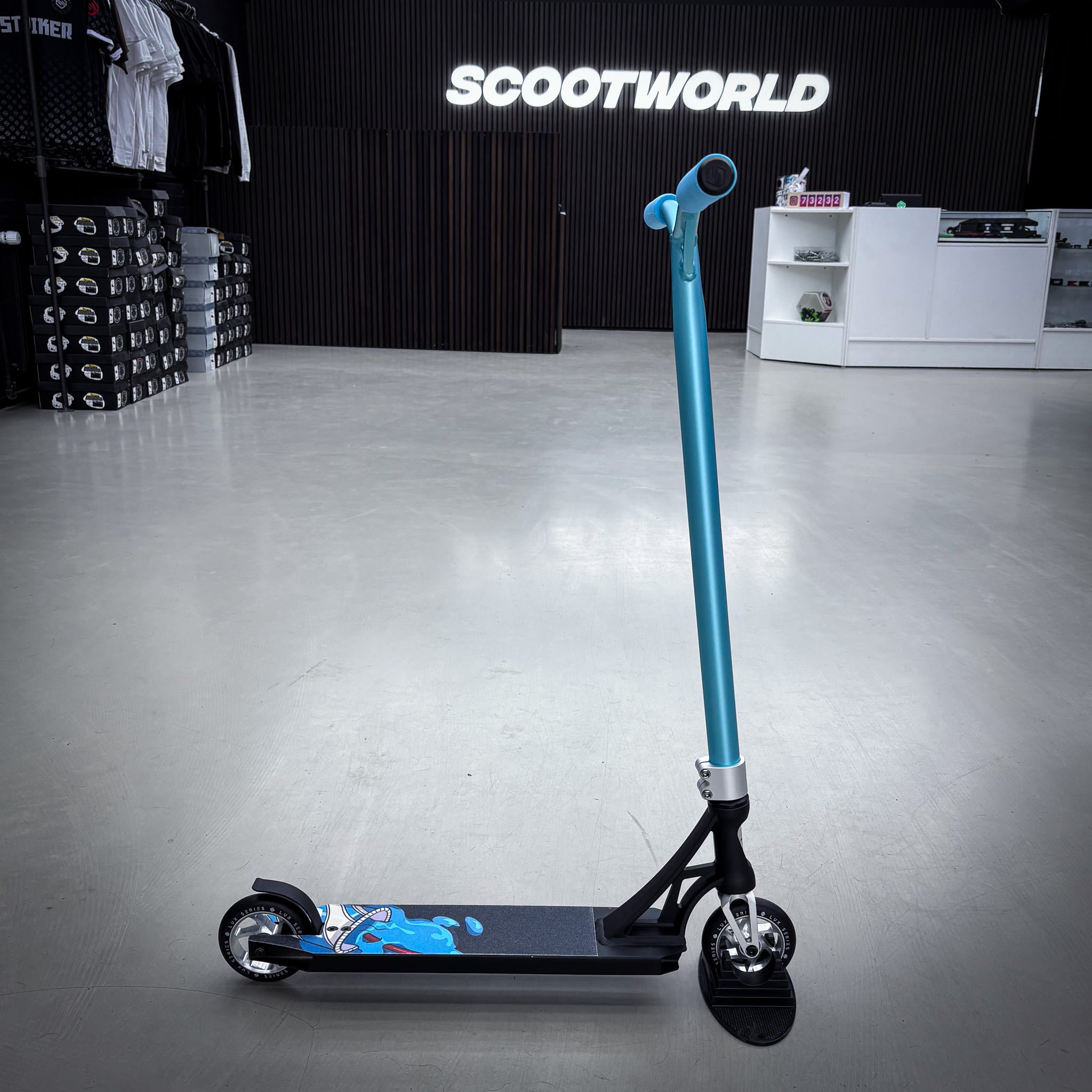 Striker Panda Freestyle Custom Build - Czarny/turkusowy/srebrny- ScootWorld