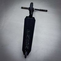 Striker Panda Custom Build - Czarny/złoty- ScootWorld