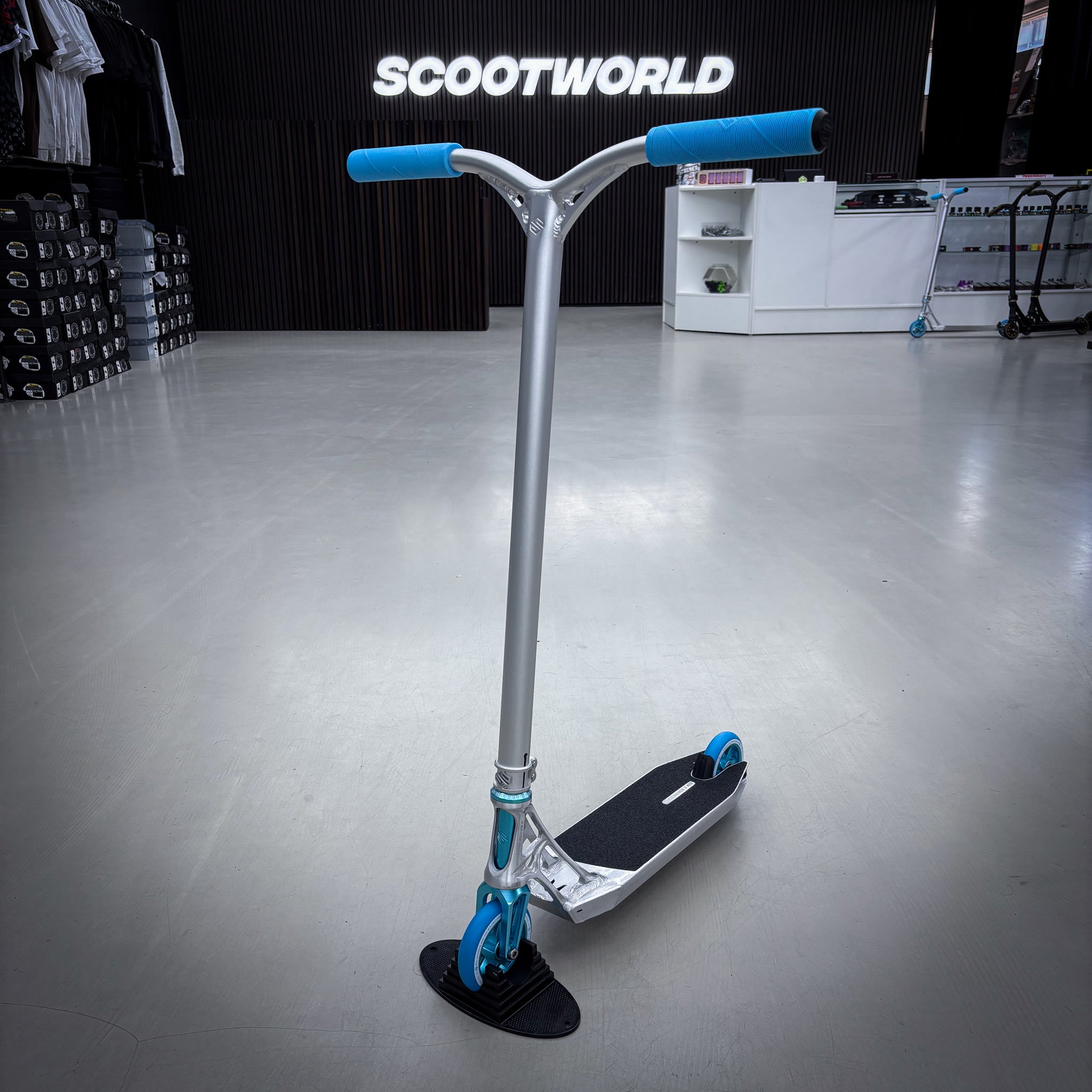 Striker Ethic 460mm Silver Teal Custom Build - Silver/Teal- ScootWorld