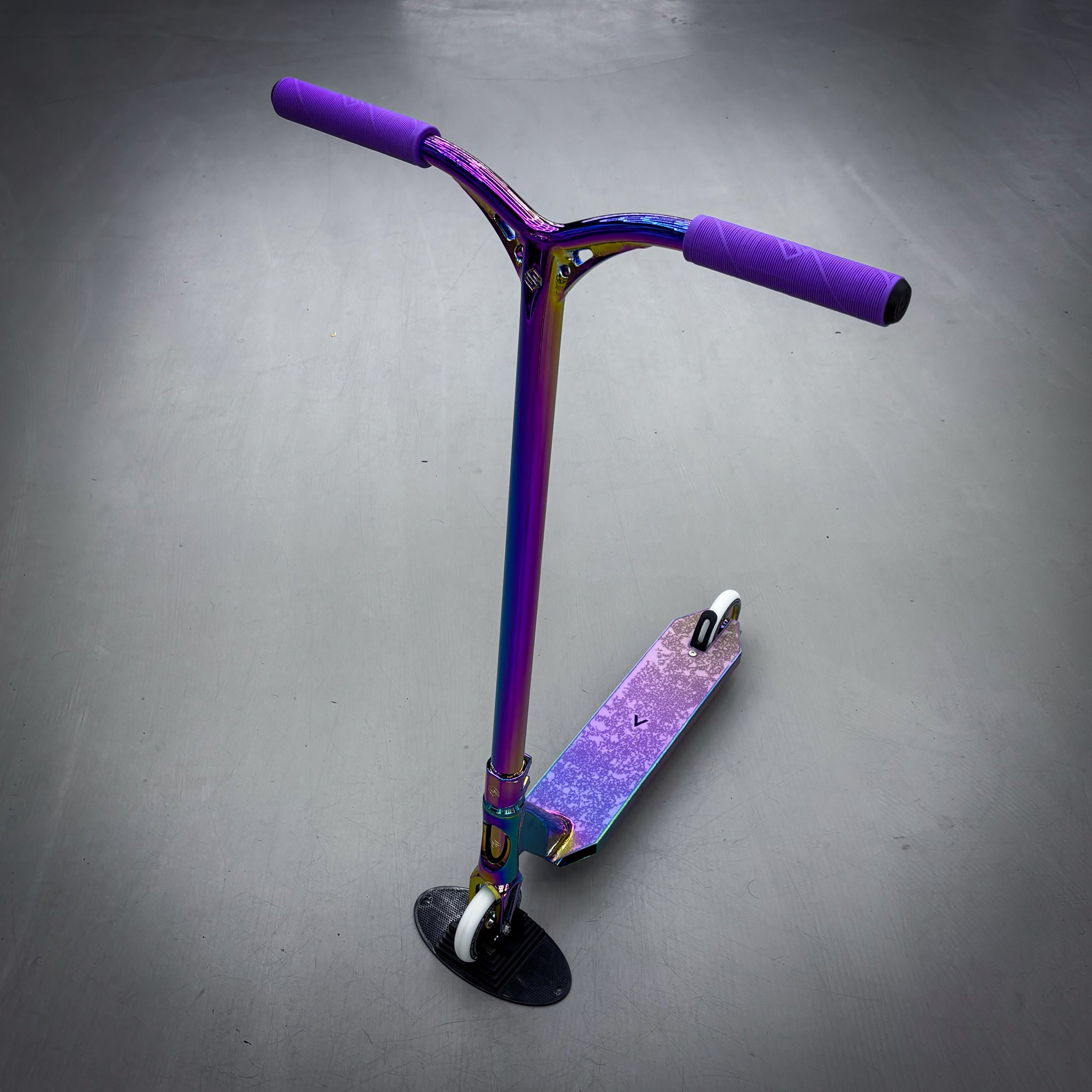 Striker Rainbow Custom Build - Tęczowy- ScootWorld