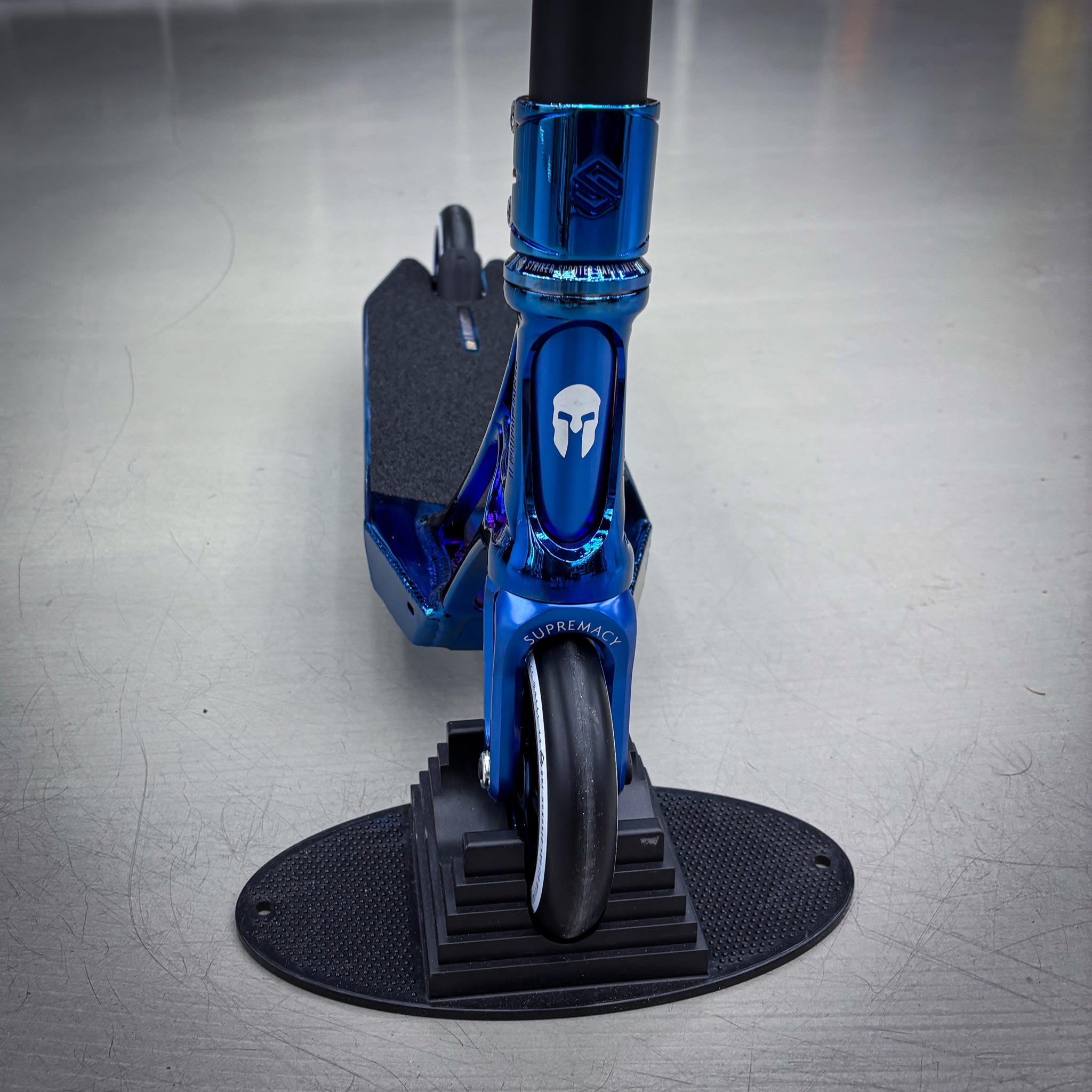 Striker Ethic 460mm Chrome Blue Custom Build - Niebieski/Czarny- ScootWorld