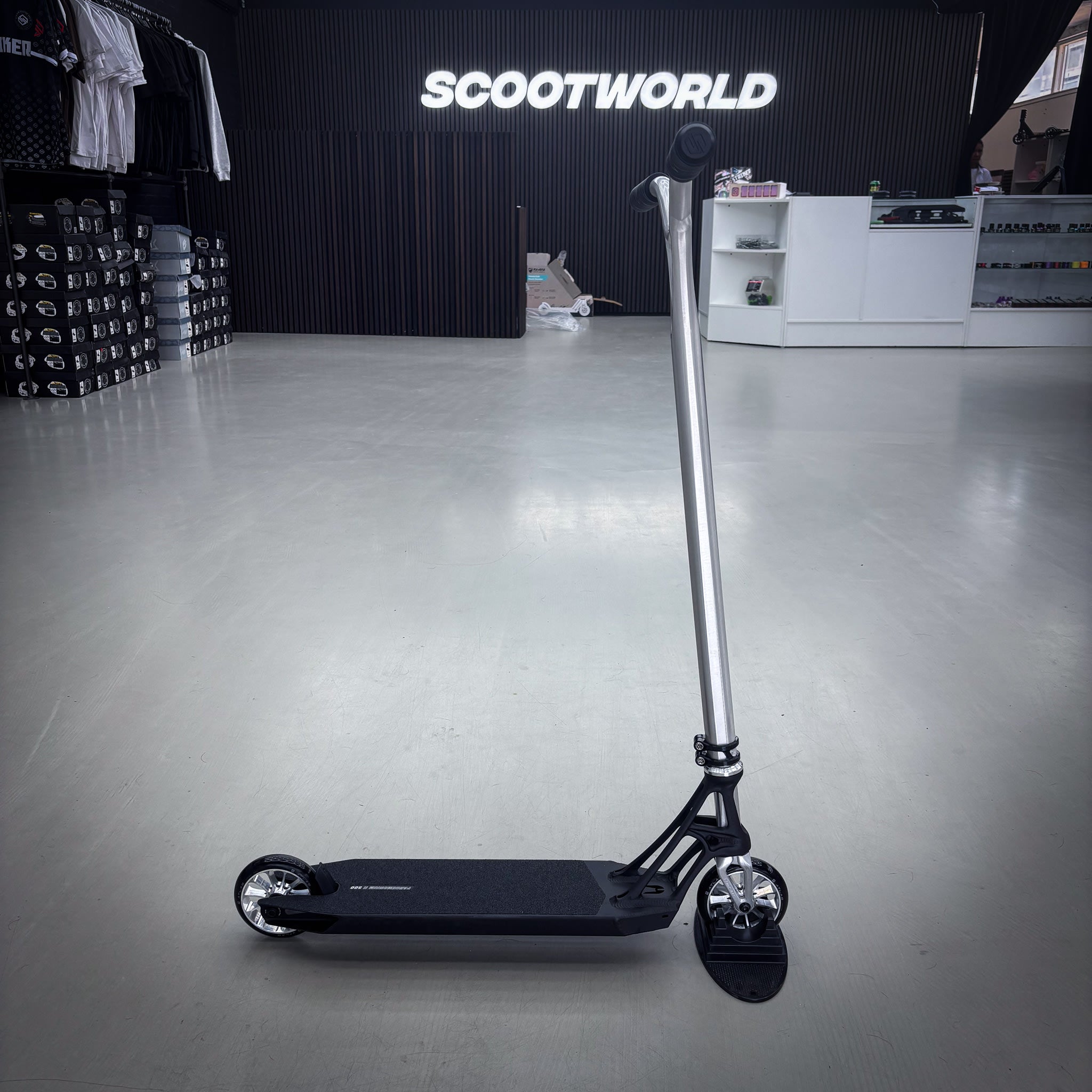Ethic Pande Wolp Custom Build - Czarny/Srebrny- ScootWorld