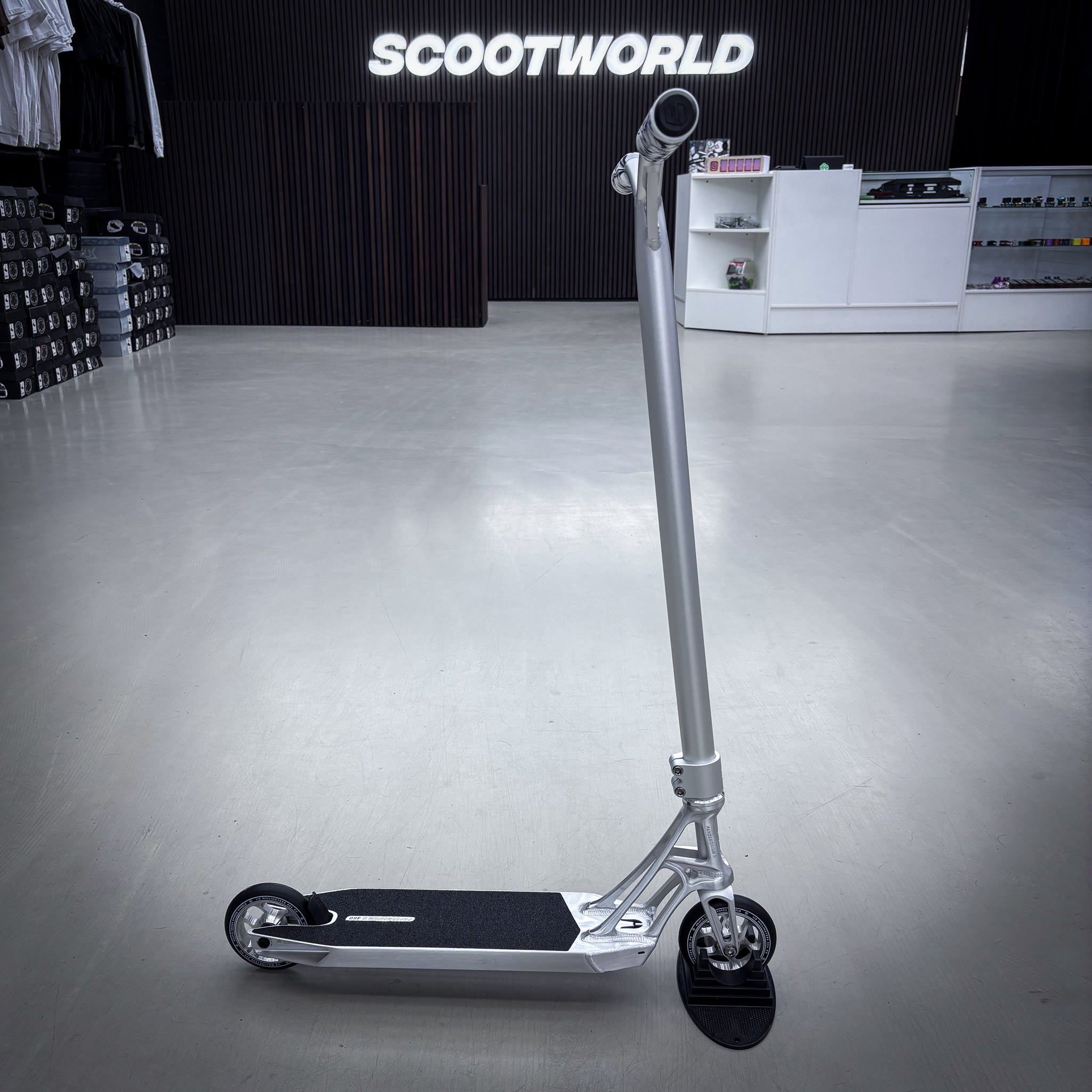 Striker Ethic Silver Custom Build - Srebrny- ScootWorld