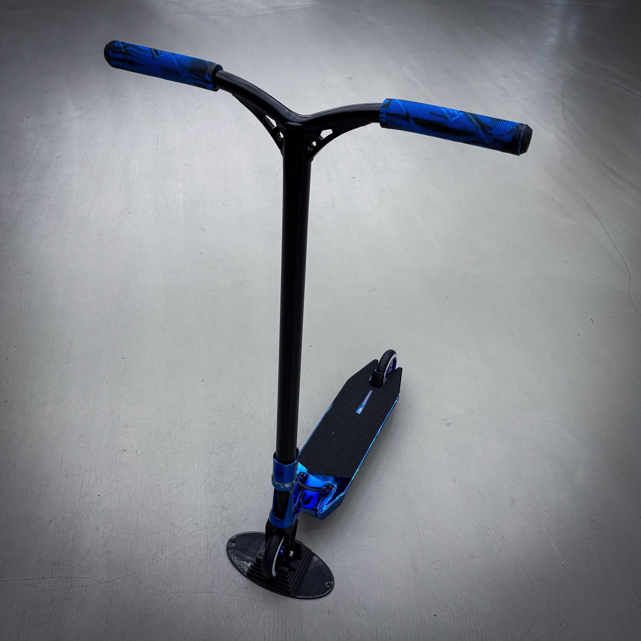 Striker Ethic Chrome Blue Custom Build - Niebieski/Czarny- ScootWorld