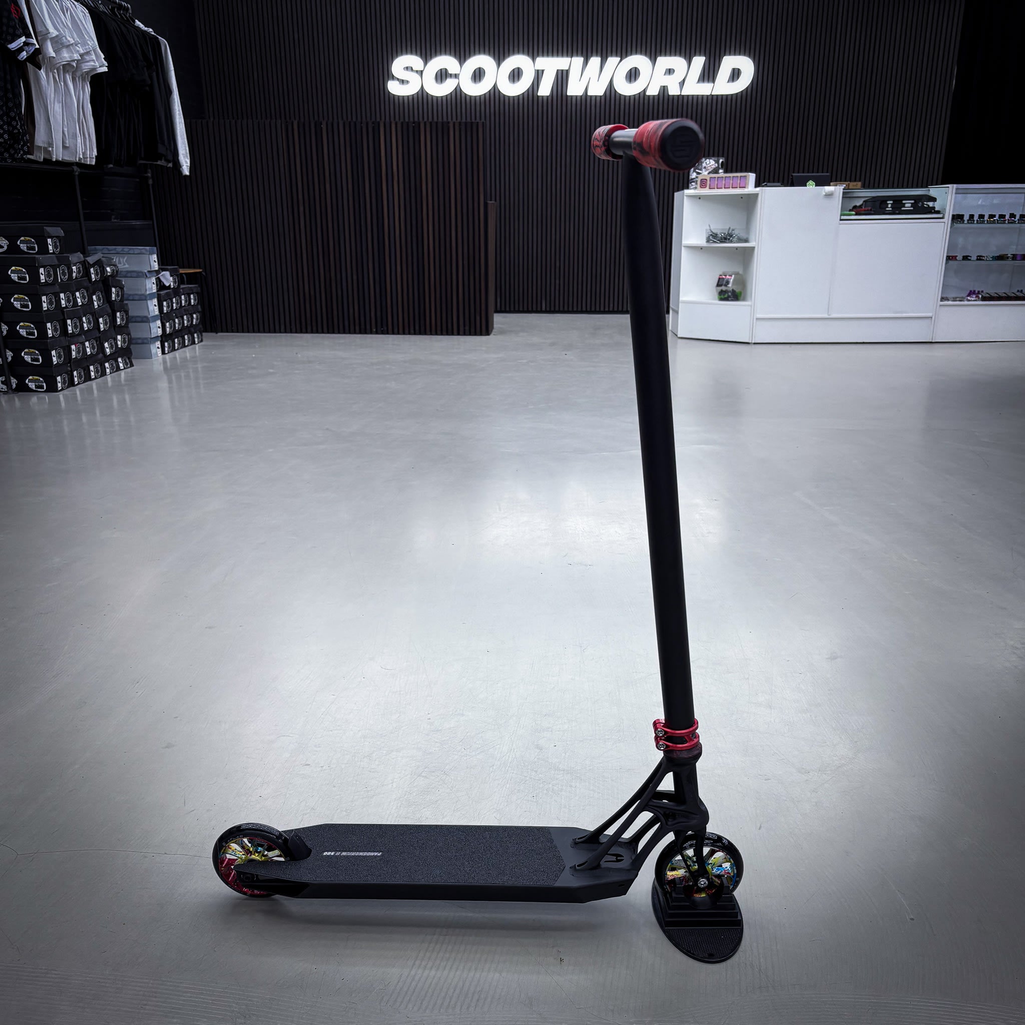 Striker Ethic Black/Red 500 Custom Build - Czarny/Czerwony- ScootWorld