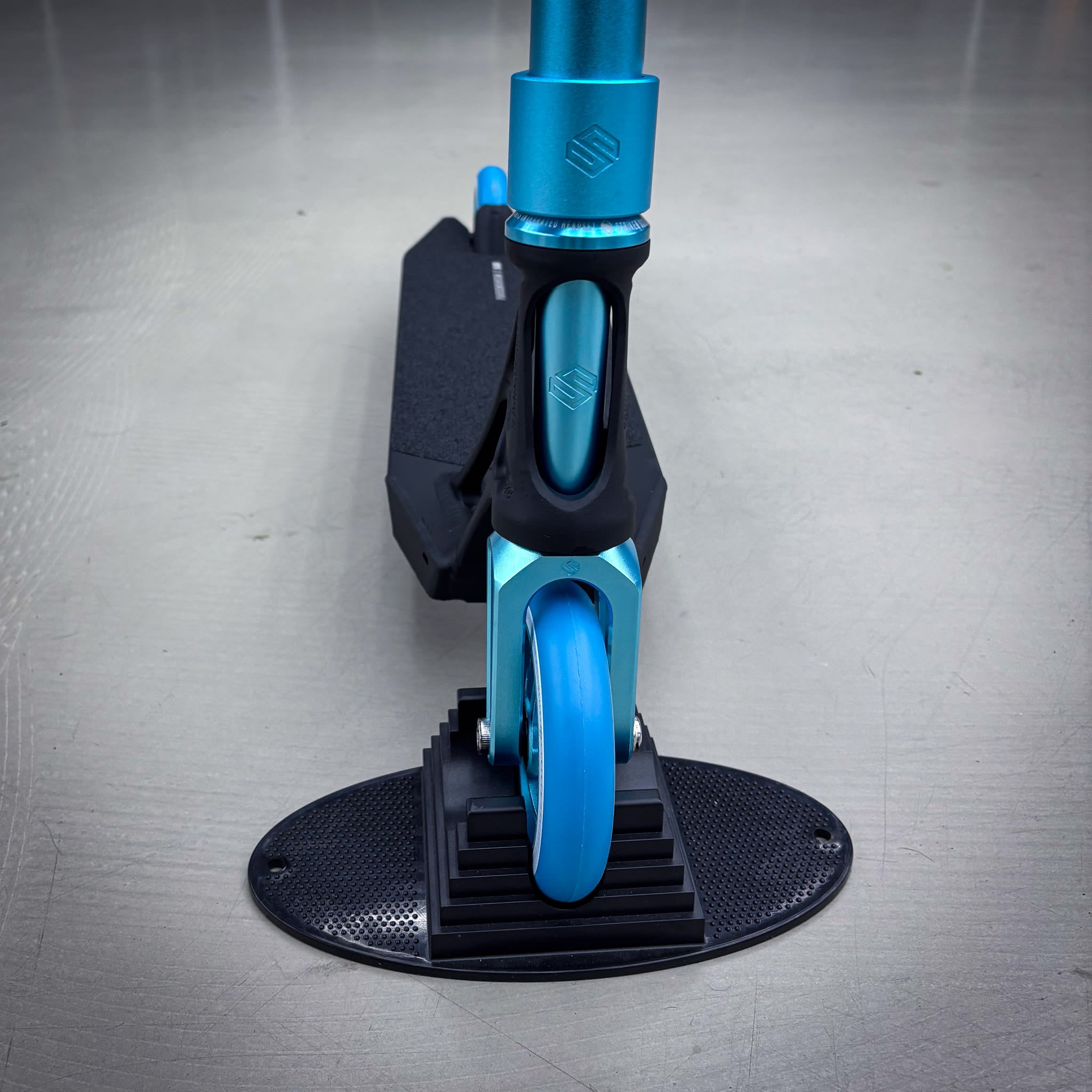 Striker Ethic Teal/Black Custom Build - Turkusowy/czarny- ScootWorld