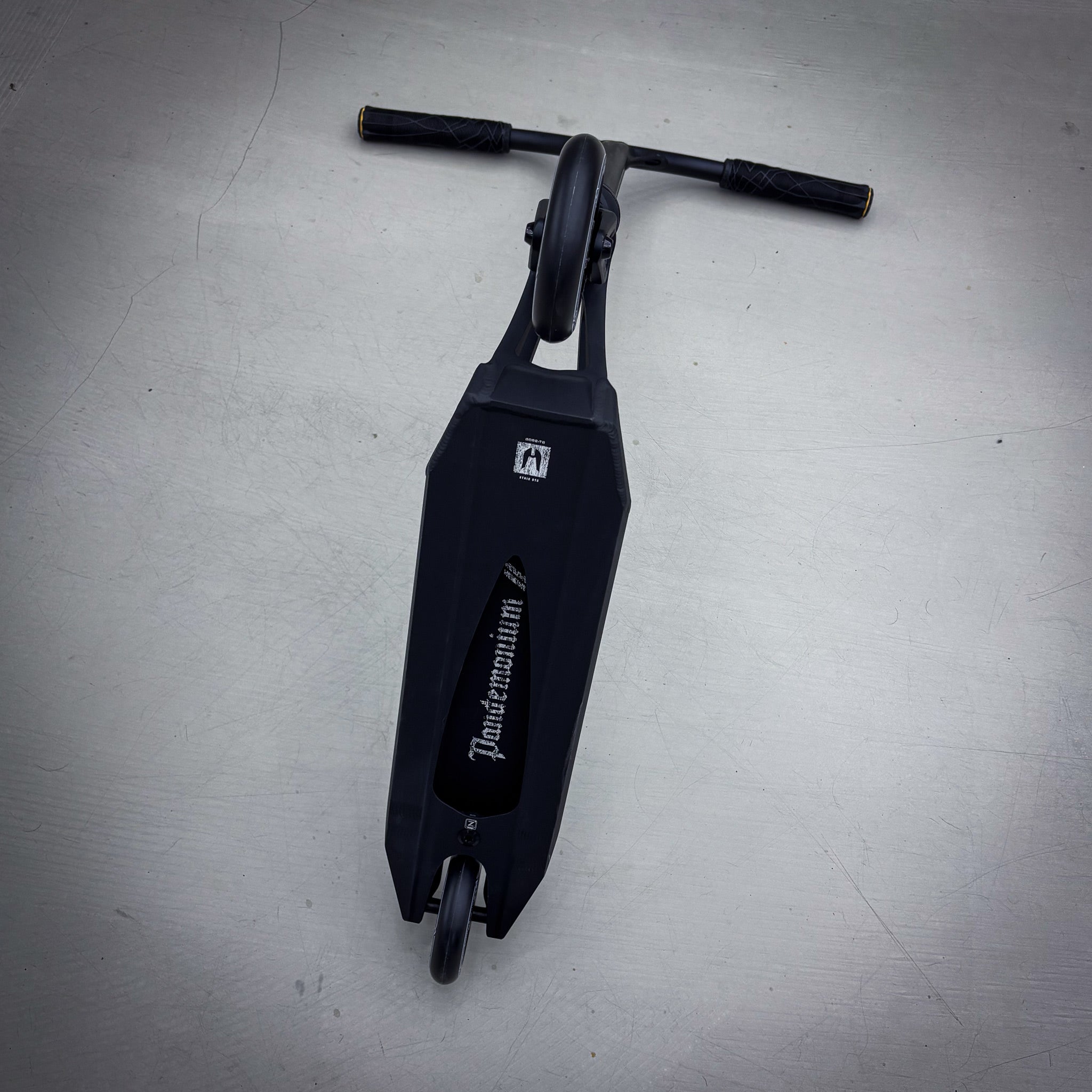 Ethic Black Custom Build - Czarny- ScootWorld