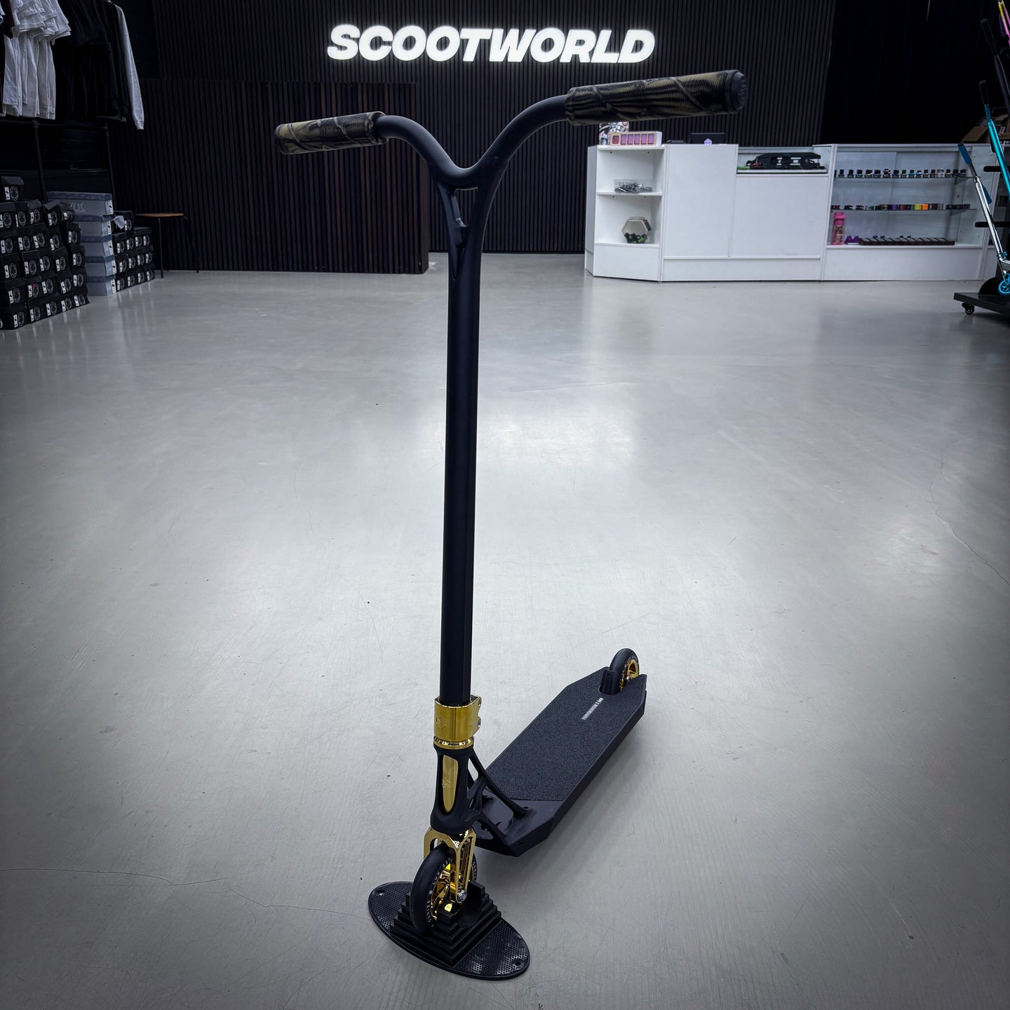Ethic Black/Gold Custom Build - Czarny/złoty- ScootWorld