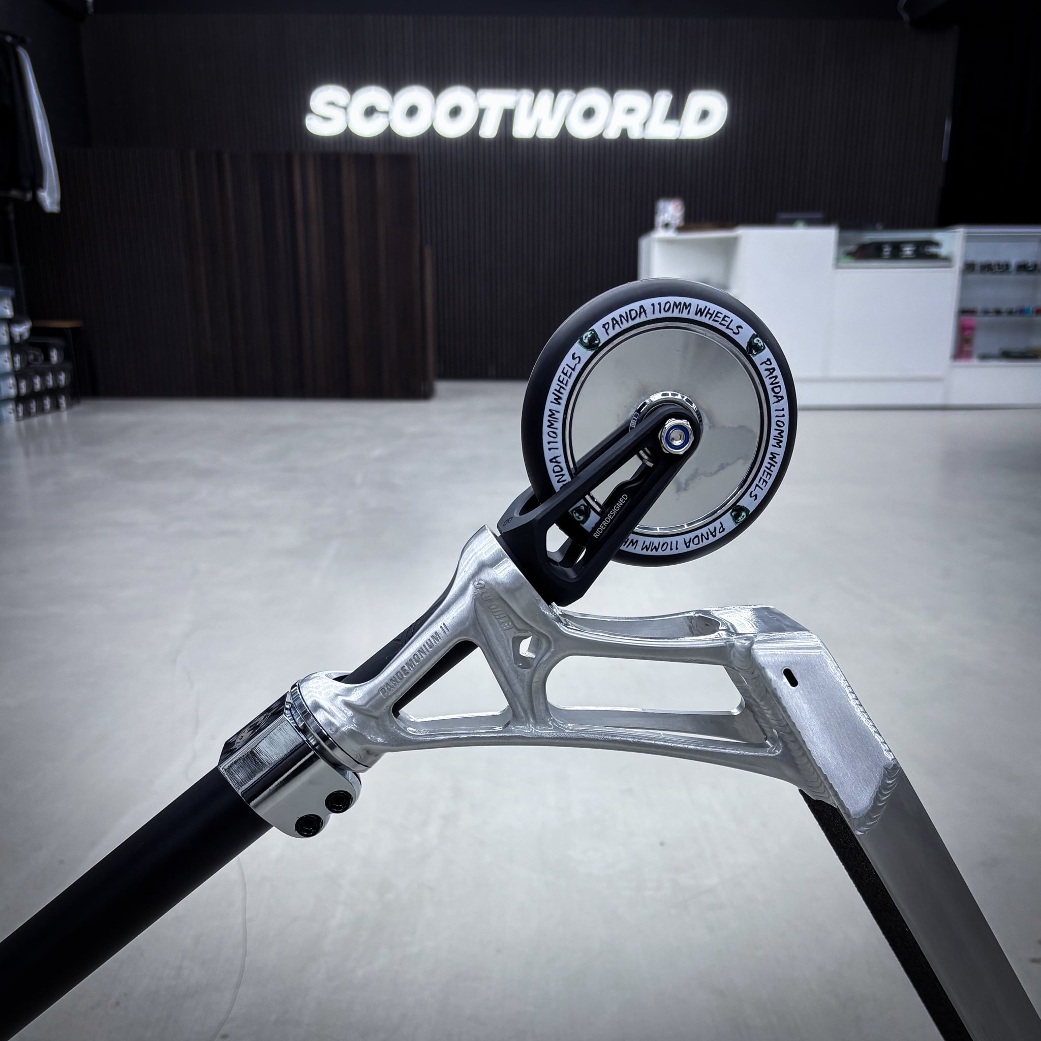 Striker Ethic Pande Silver/Black Custom Hulajnoga - Srebrny/Czarny- ScootWorld