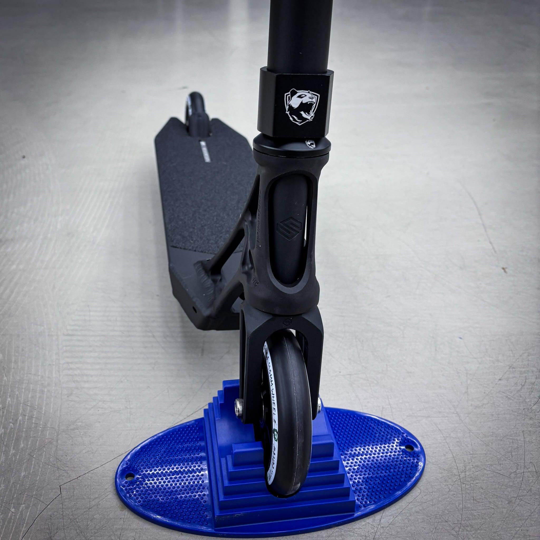 Striker Ethic Pande Black Custom Hulajnoga - Czarny- ScootWorld