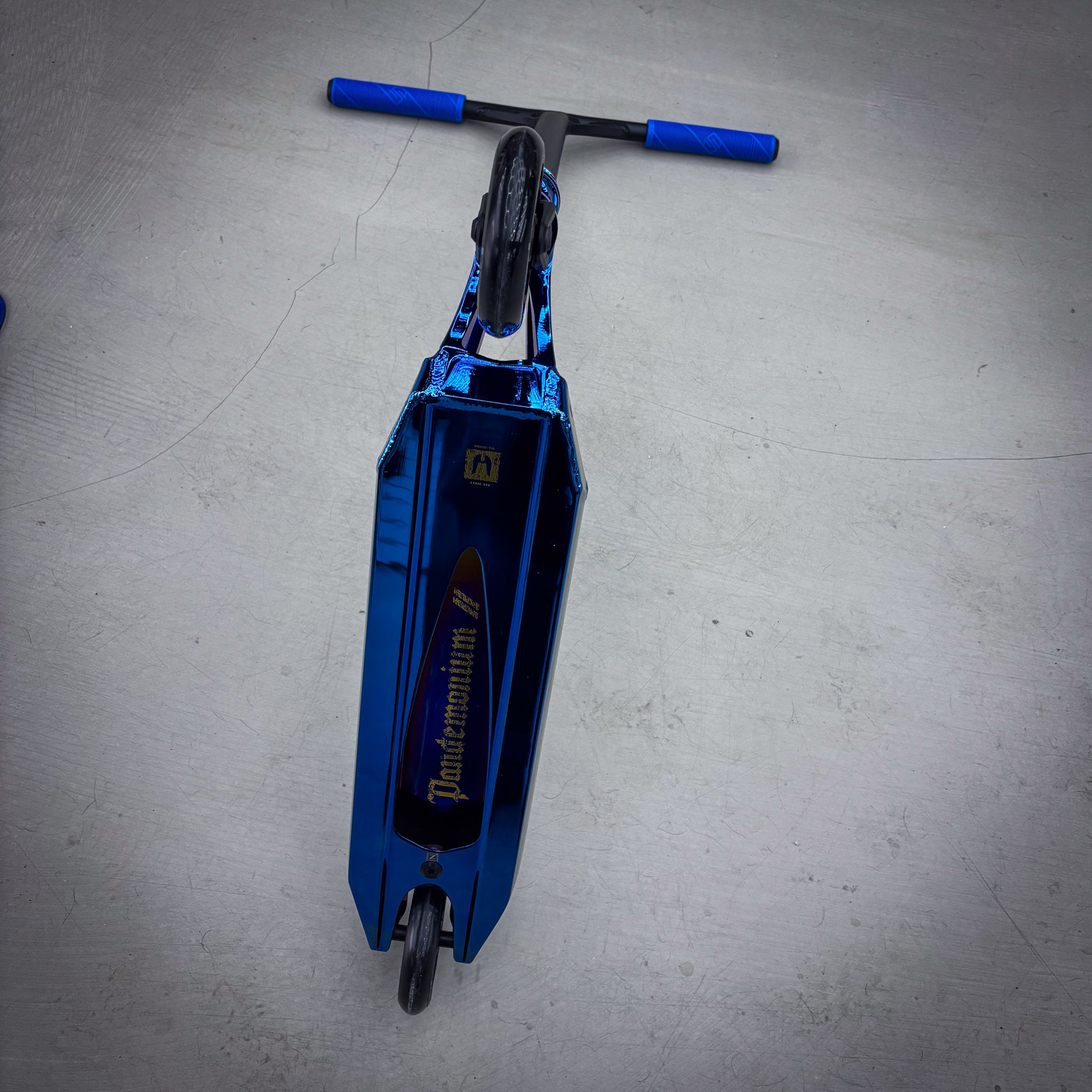 Ethic Blue Chrome Lux Custom Hulajnoga - Niebieski chrom- ScootWorld