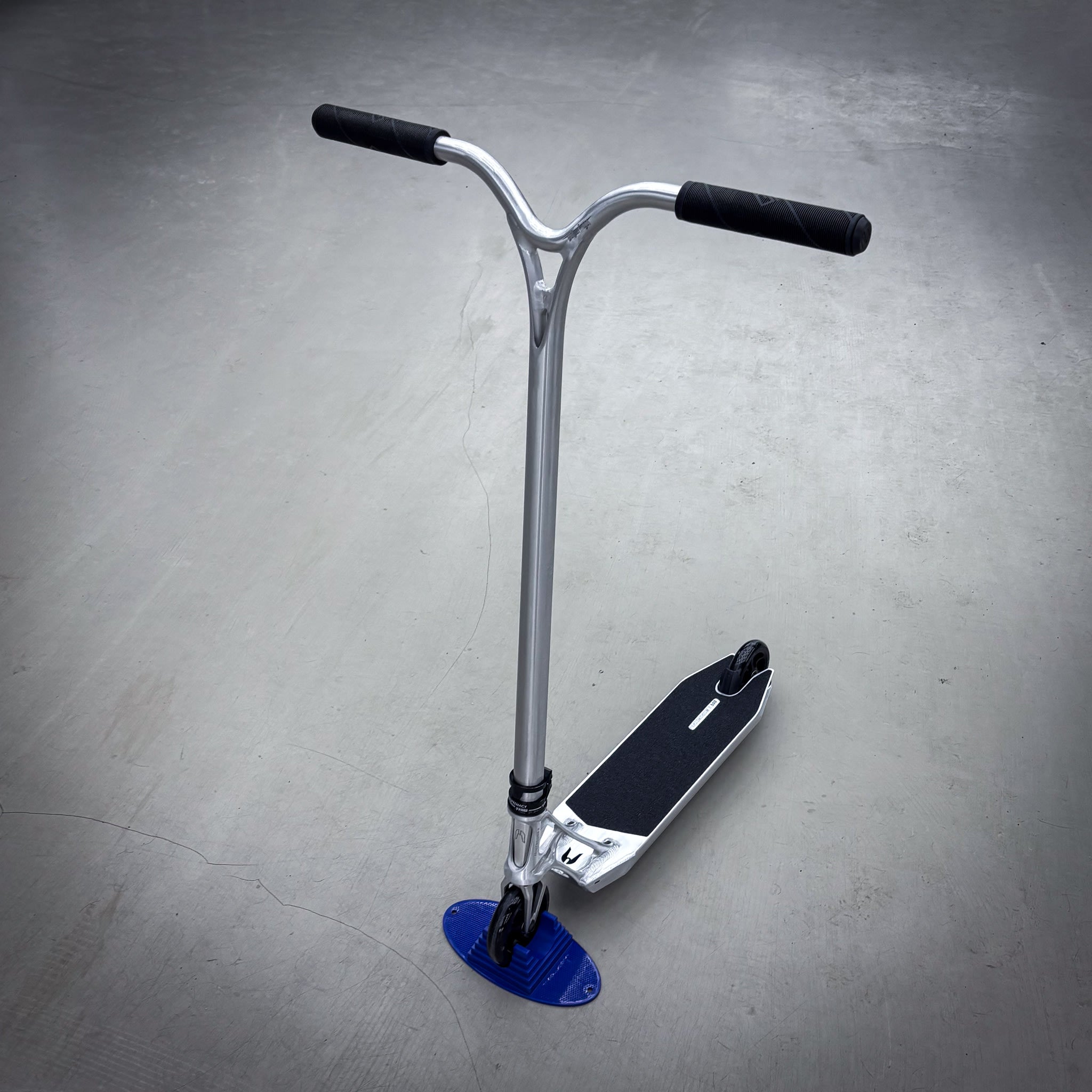 Ethic Silver Custom Hulajnoga - Srebrny- ScootWorld
