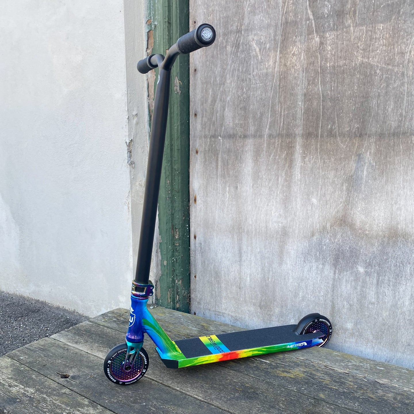 ScootWorld Mixed Custom Build - Black/Rainbow- ScootWorld