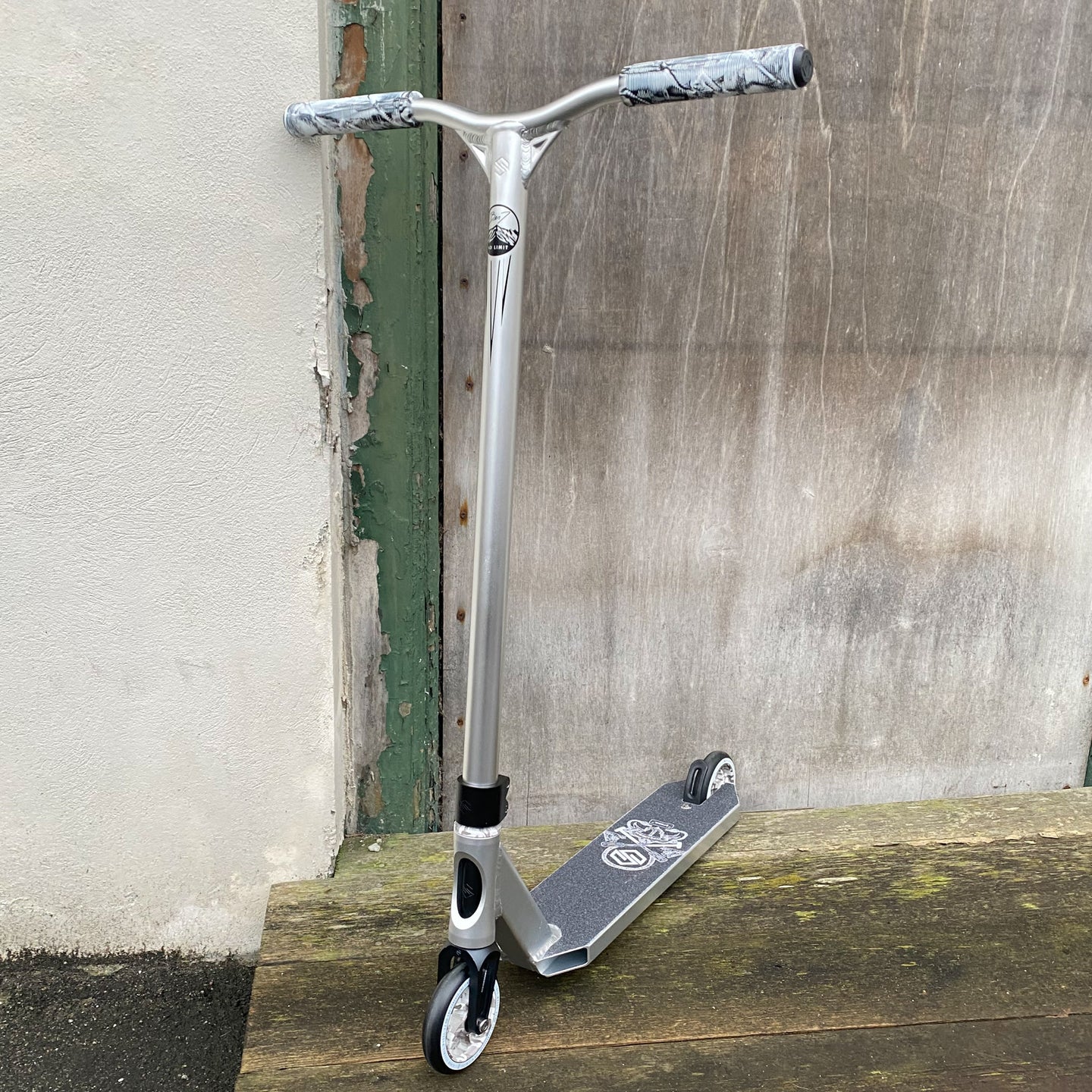 Striker Silver Camo Custom Build - ScootWorld