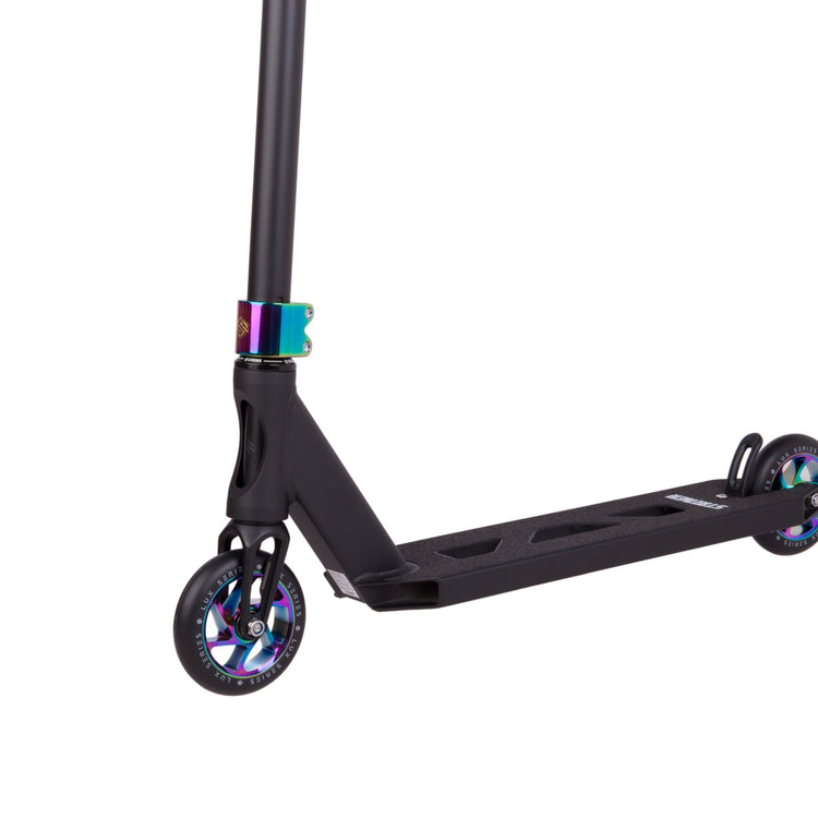 Striker Essential Hulajnoga Wyczynowa - Black/Rainbow